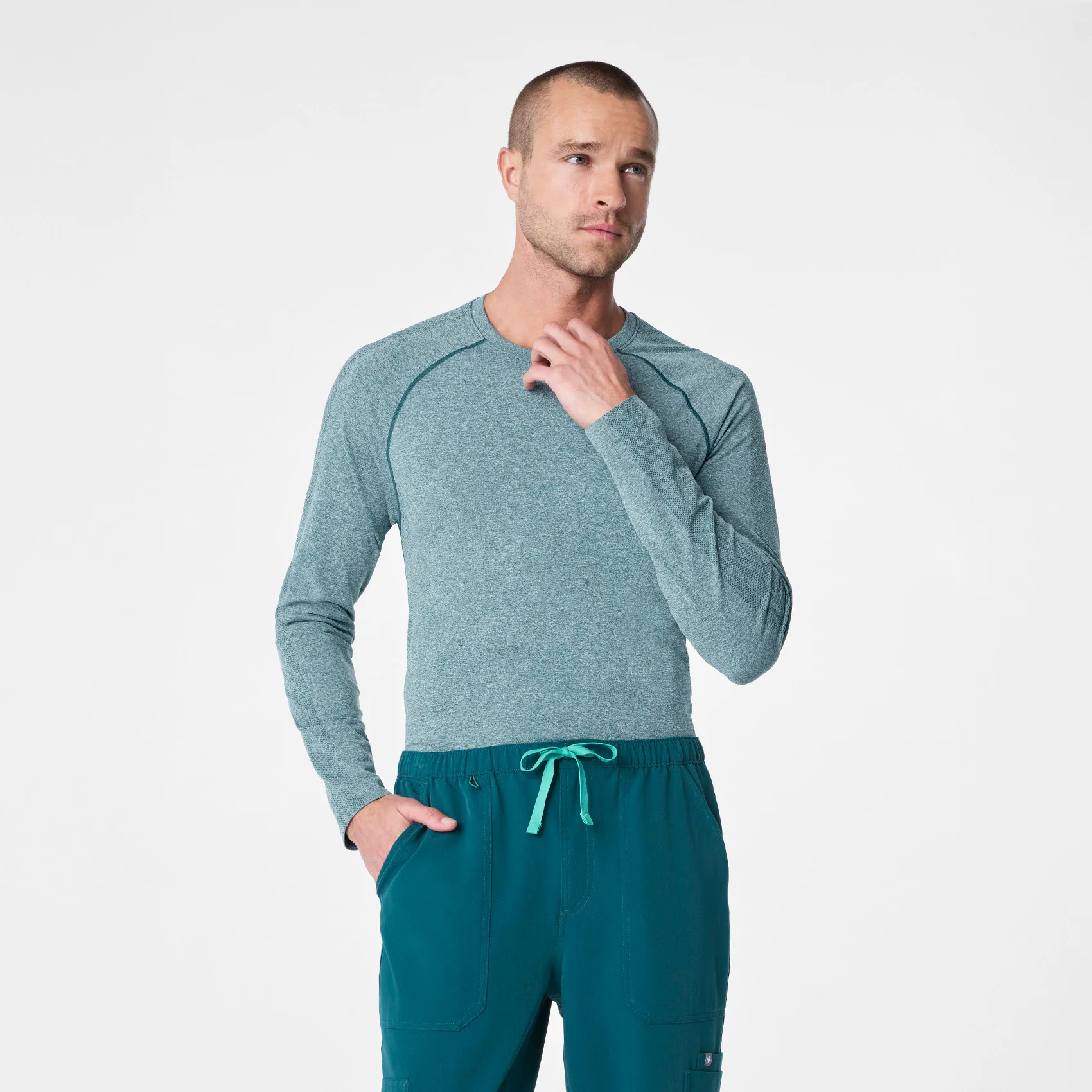 10514-men-s-caribbean-blue-makato-seamless-longsleeve-underscrub-1.webp men's Caribbean Blue Makato Seamless - Longsleeve Underscrub