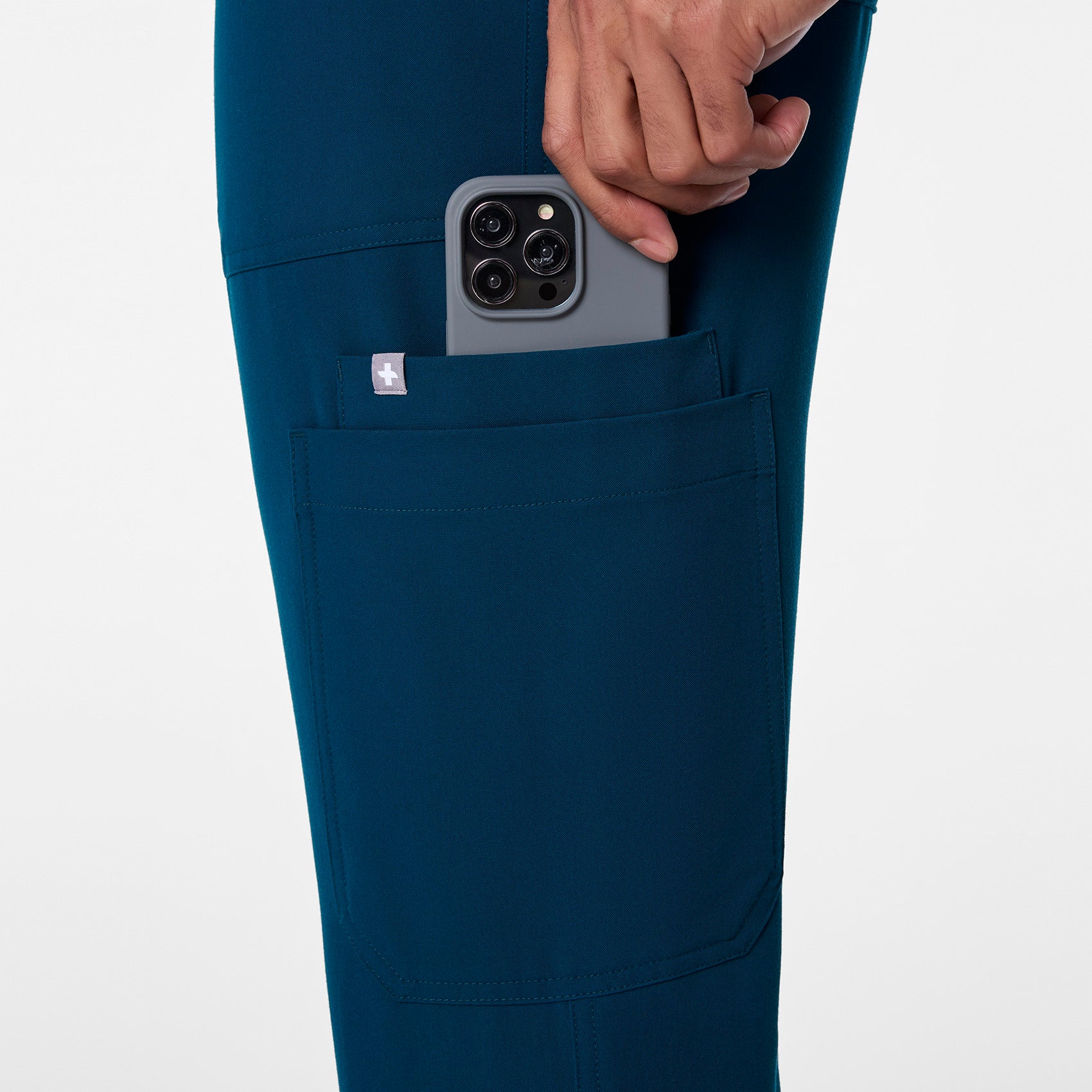 10749-men-s-deep-reef-cairo-cargo-scrub-panttm-9.jpg men's Deep Reef Cairo - Cargo Scrub Pant™