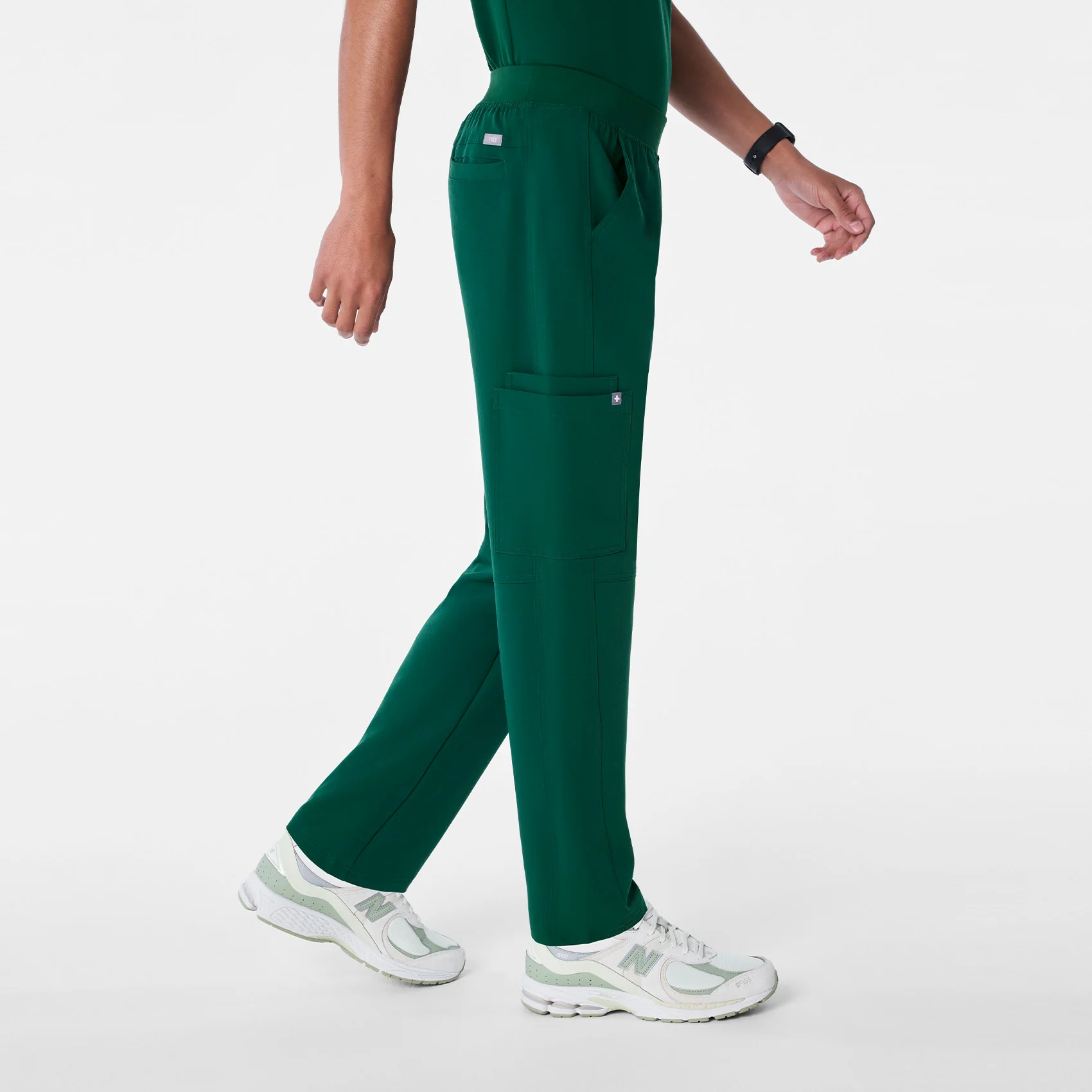 10838-men-s-forest-green-axim-cargo-scrub-panttm-3.webp men's Forest Green Axim - Cargo Scrub Pant™