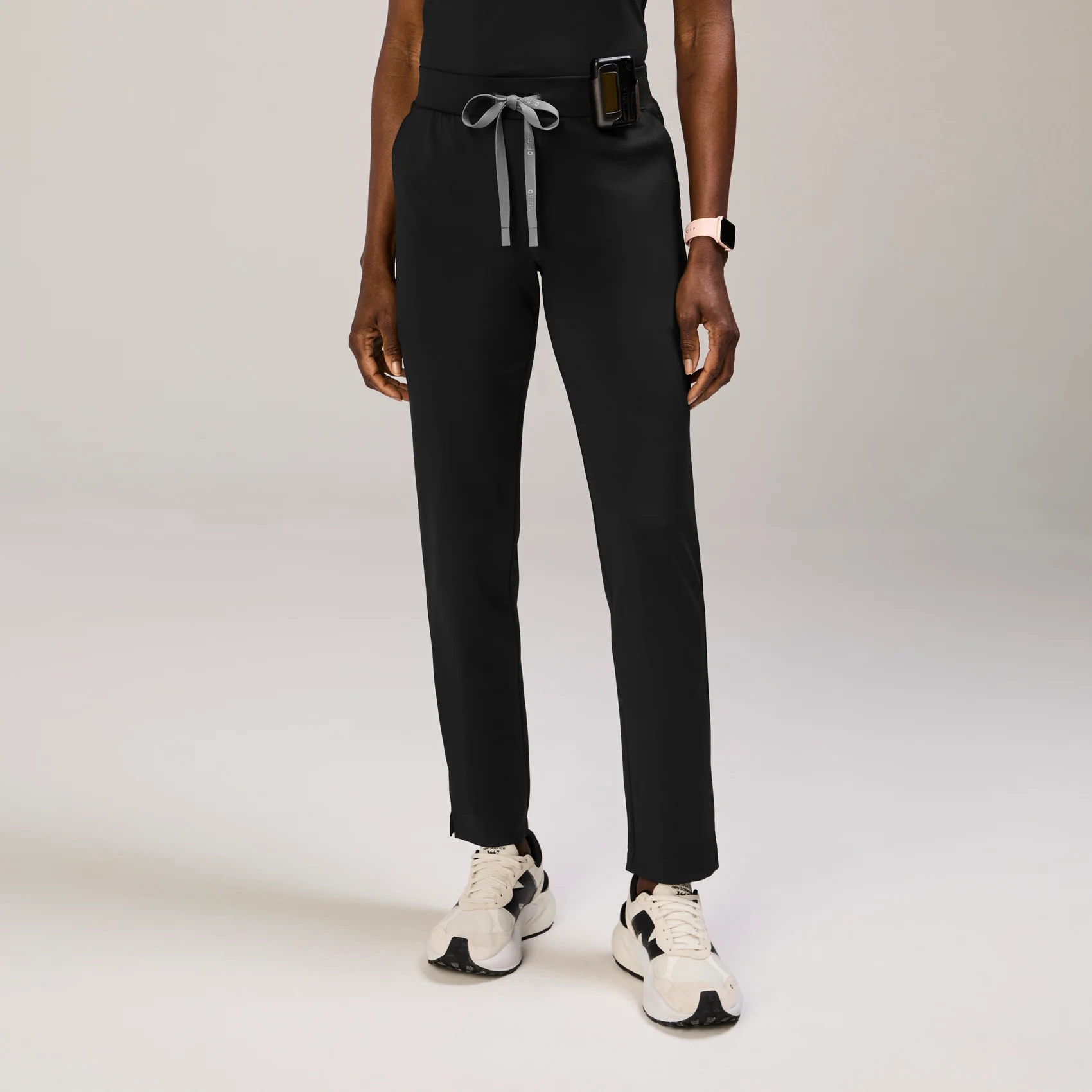 1164-women-s-black-tena-formx-slim-tapered-scrub-panttm-1.webp women's Black Tena FORMx Slim Tapered - Scrub Pant™