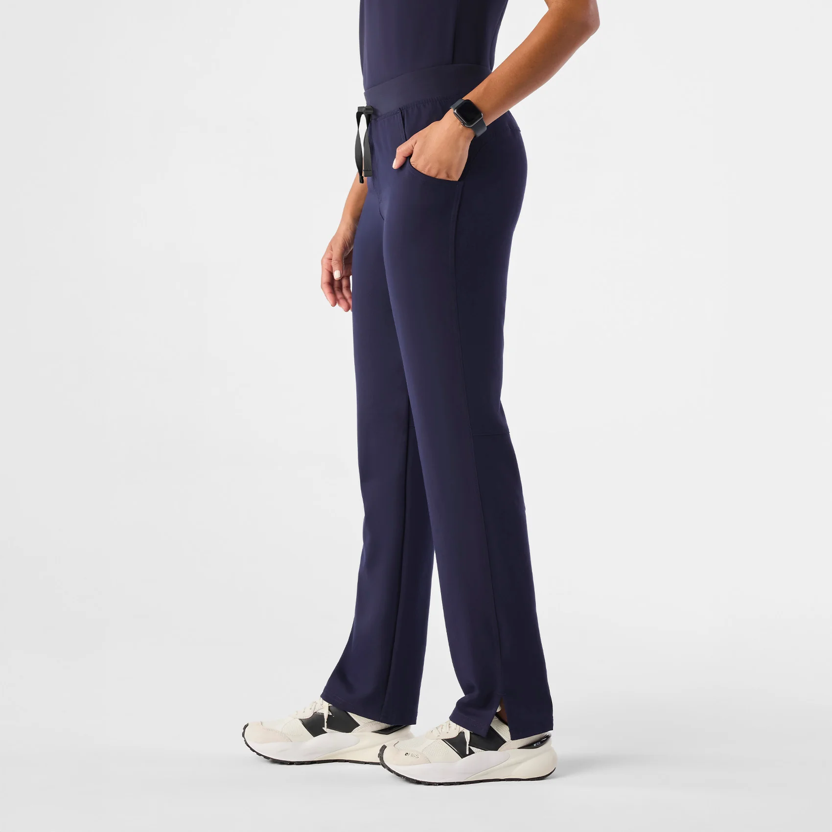 Women's Navy Kade™ - Petite Cargo Scrub Pants