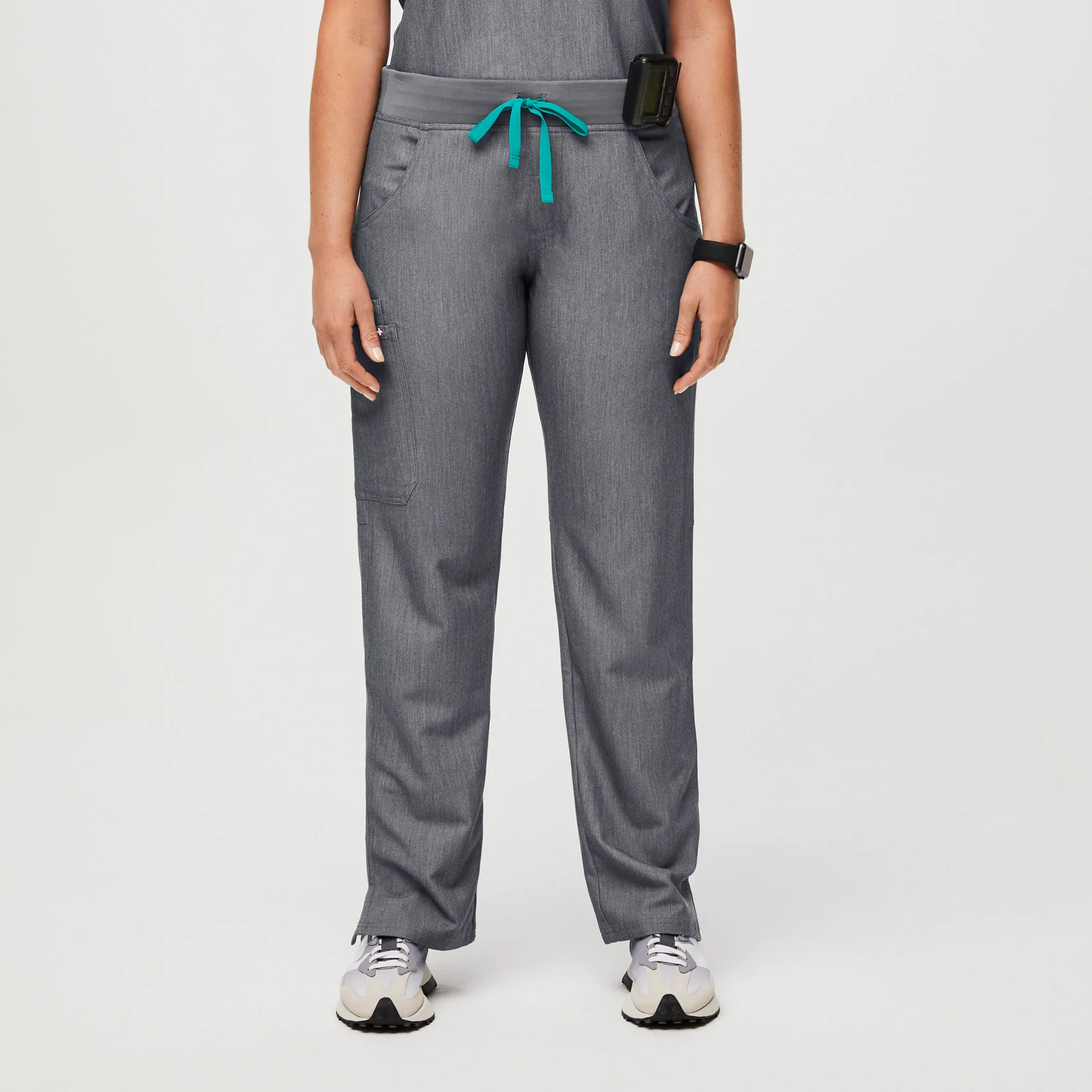 Women's Graphite Kade™ - Tall Cargo Scrub Pants