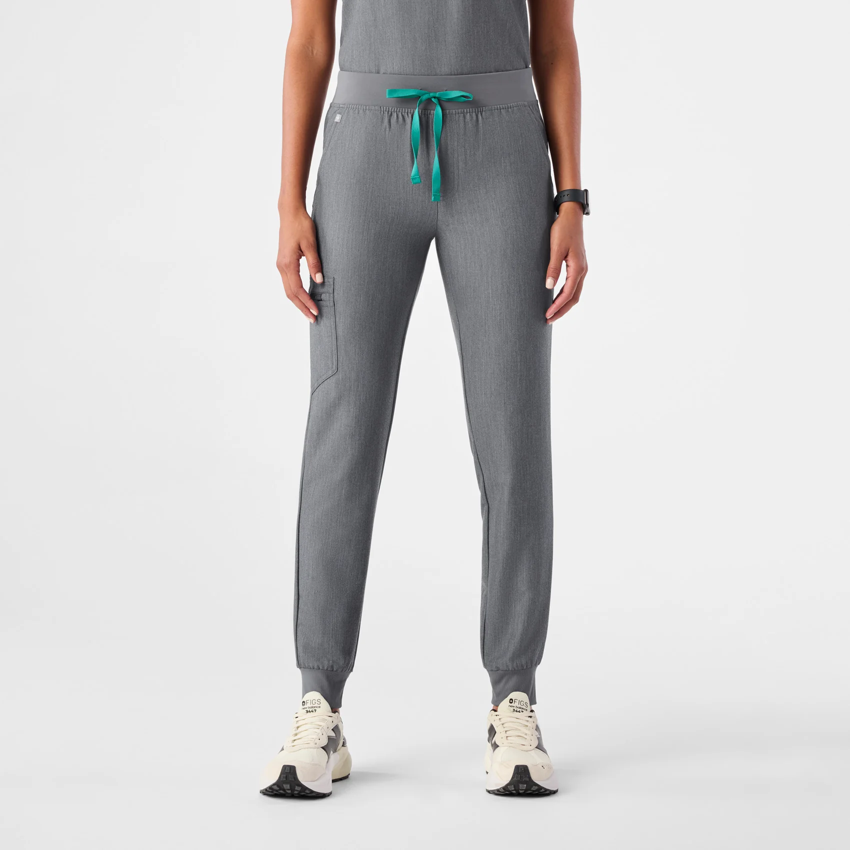12368-women-s-graphite-zamoratm-petite-jogger-scrub-pants-1.webp Women's Graphite Zamora™ - Petite Jogger Scrub Pants