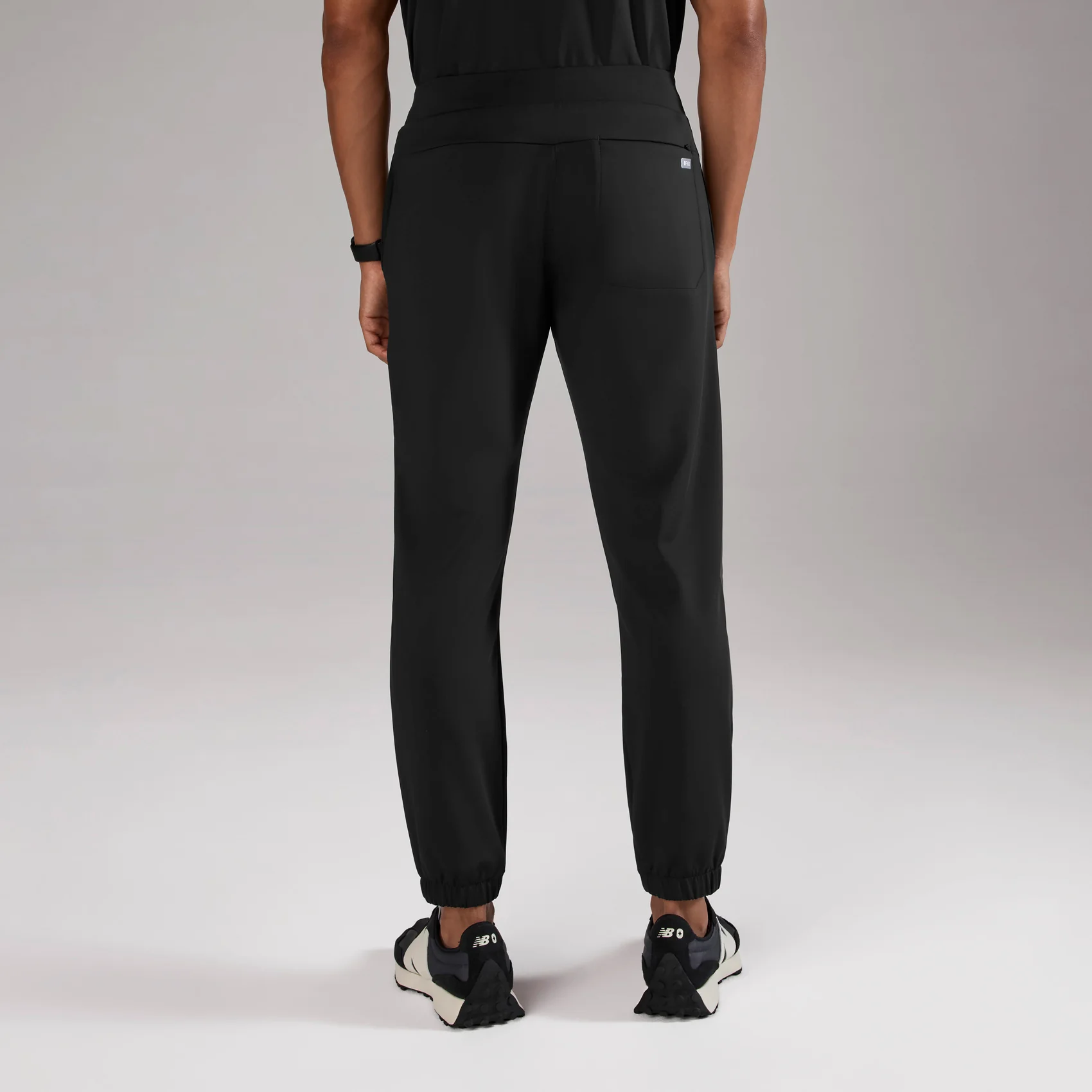 1314-men-s-black-forster-formx-jogger-scrub-panttm-4.webp men's Black Forster FORMx Jogger - Scrub Pant™