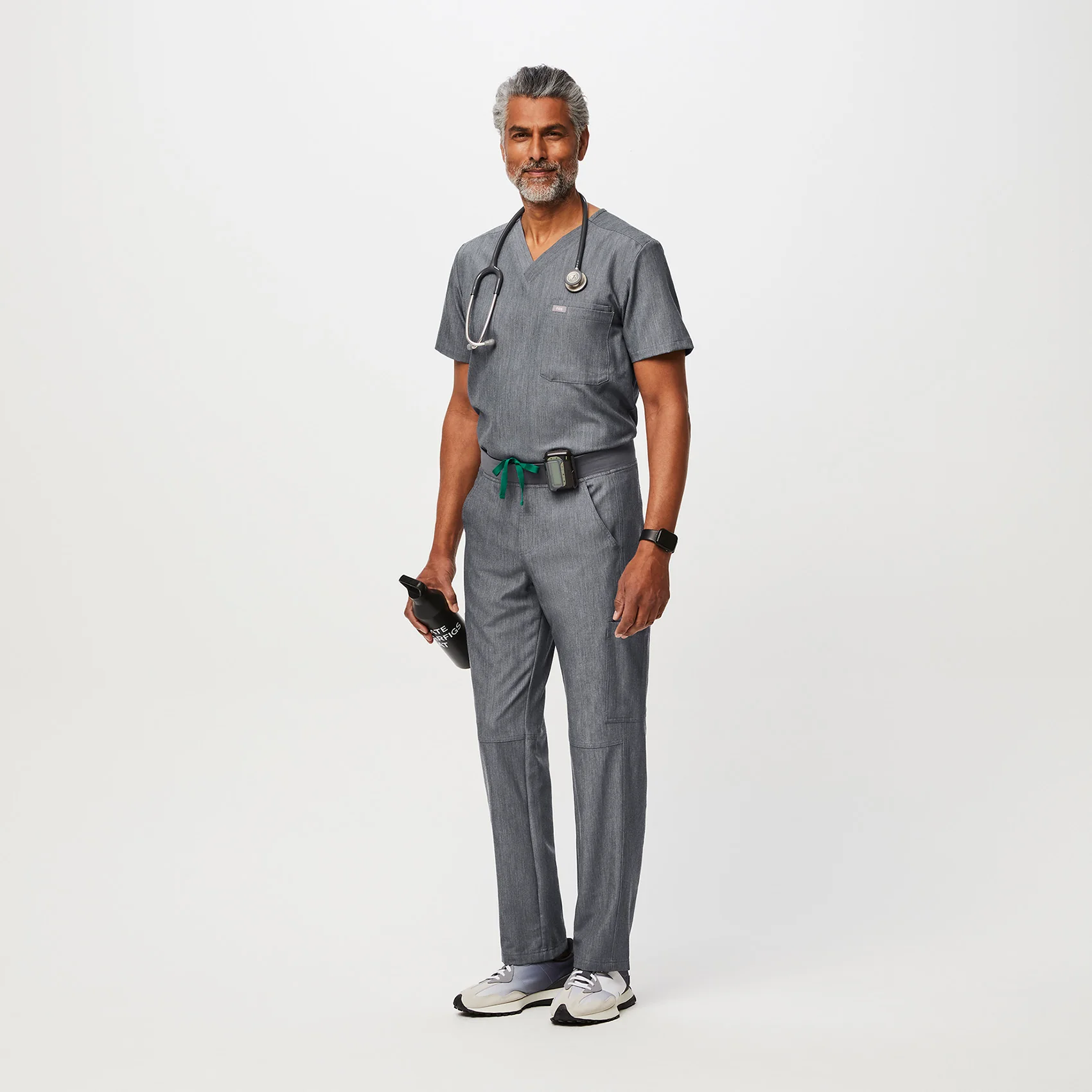 men's Graphite Axim™ - Short Cargo Scrub Pants (3XL - 6XL)