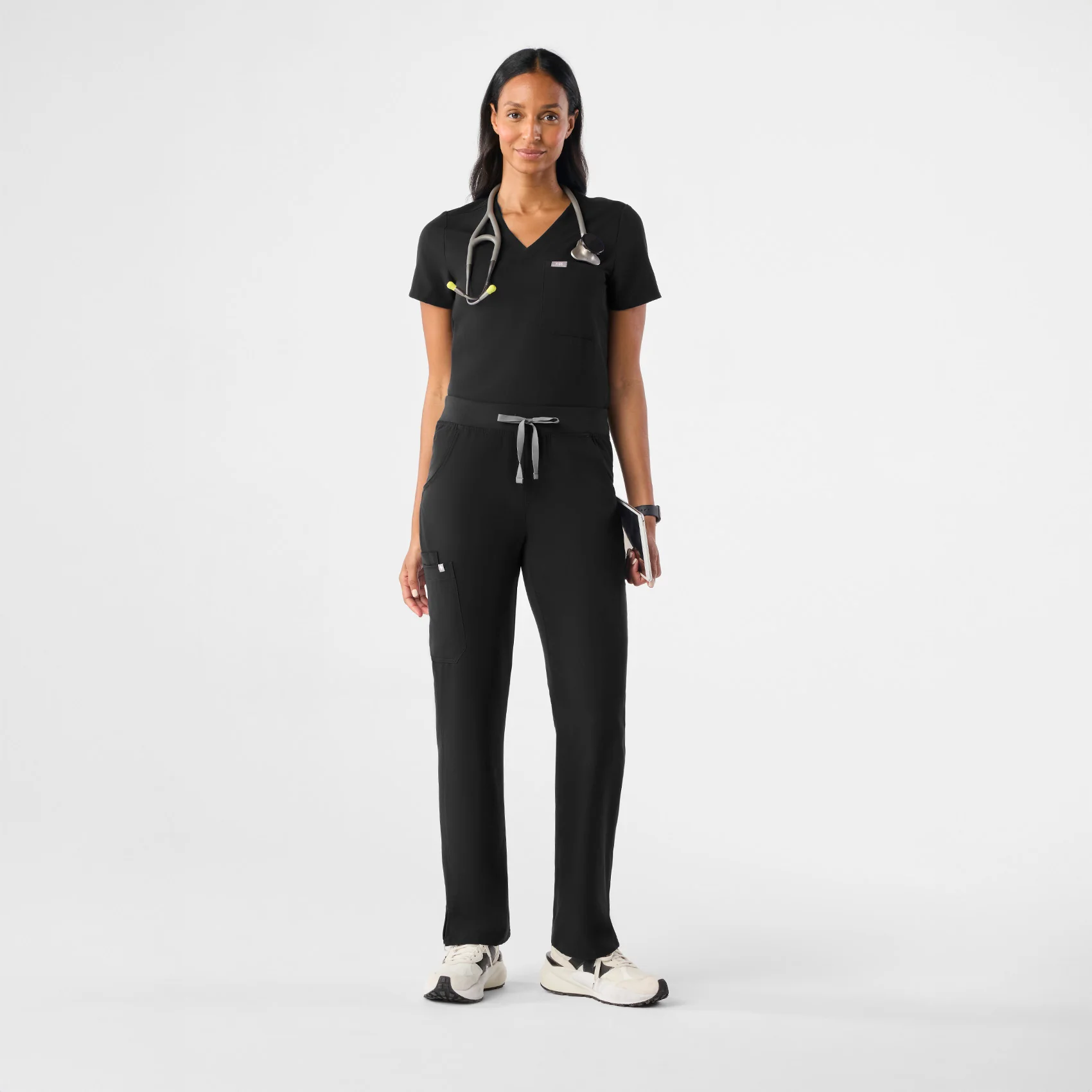 Women's Black Kade™ - Cargo Scrub Pants