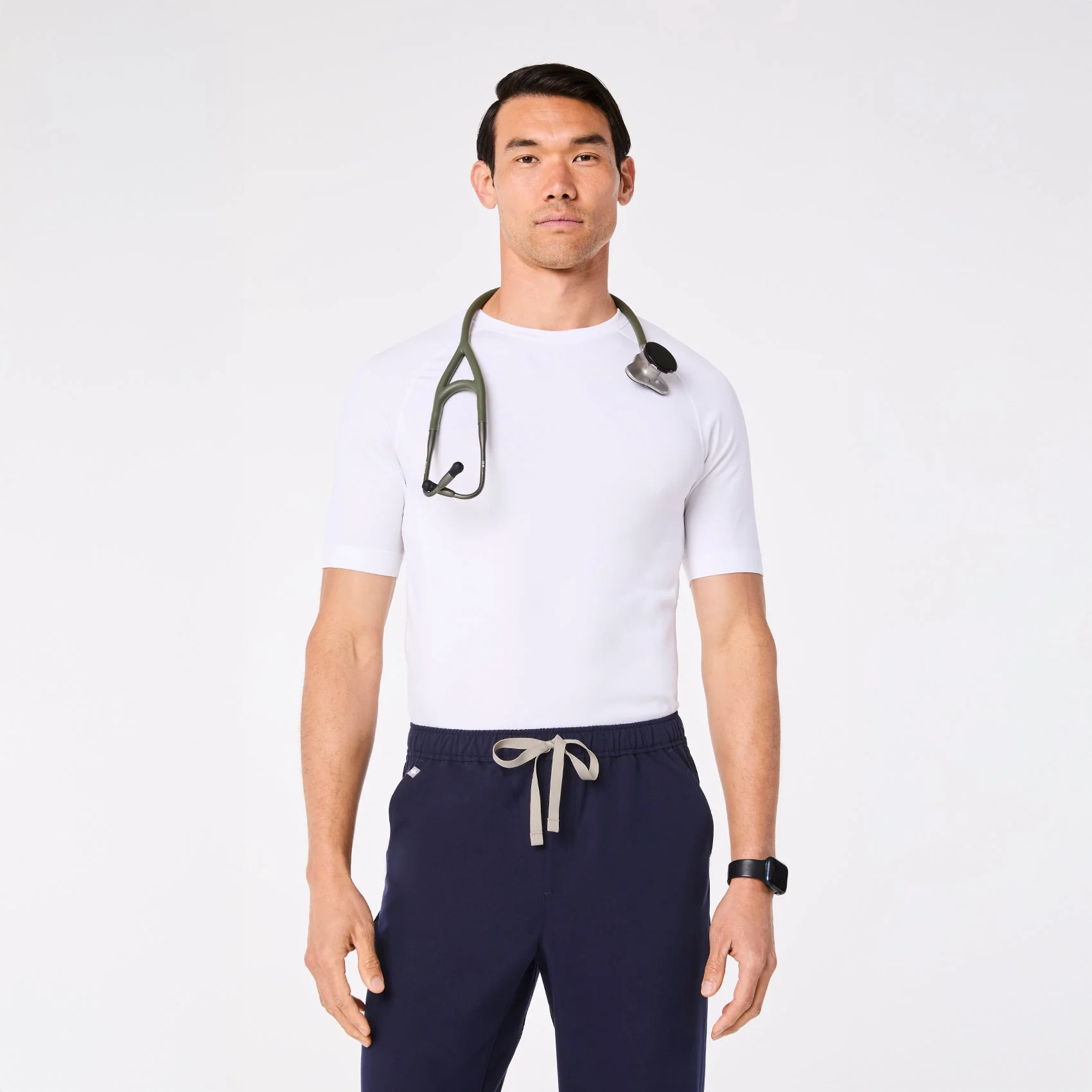 men's White Makato Seamless - Shortsleeve Underscrub