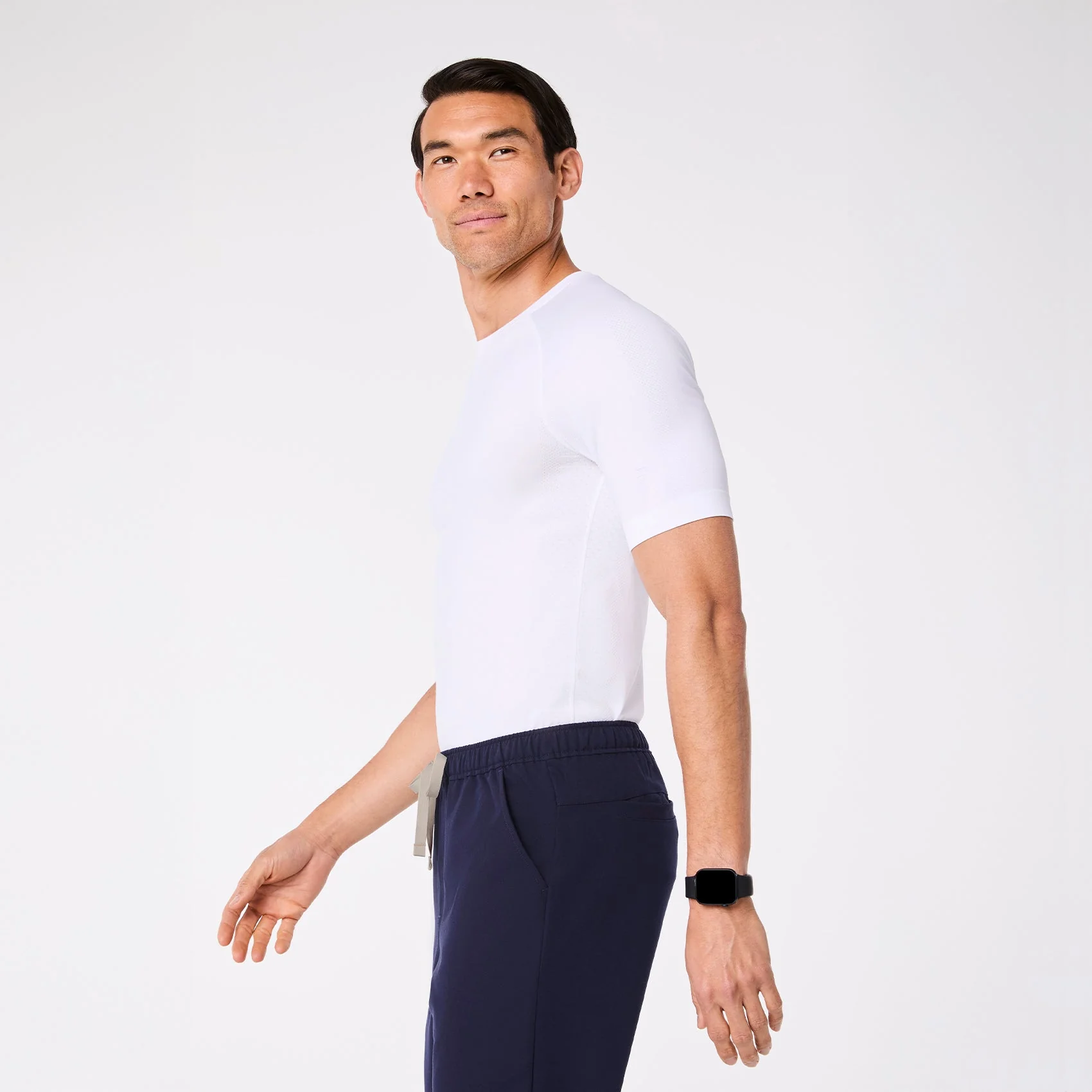 men's White Makato Seamless - Shortsleeve Underscrub