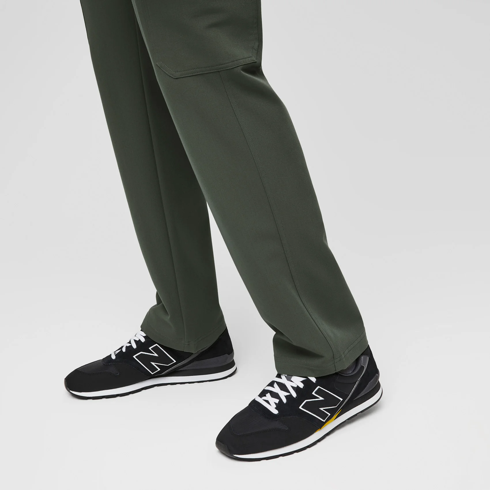 15435-men-s-moss-cairo-short-cargo-scrub-panttm-8.webp men's Moss Cairo - Short Cargo Scrub Pant™