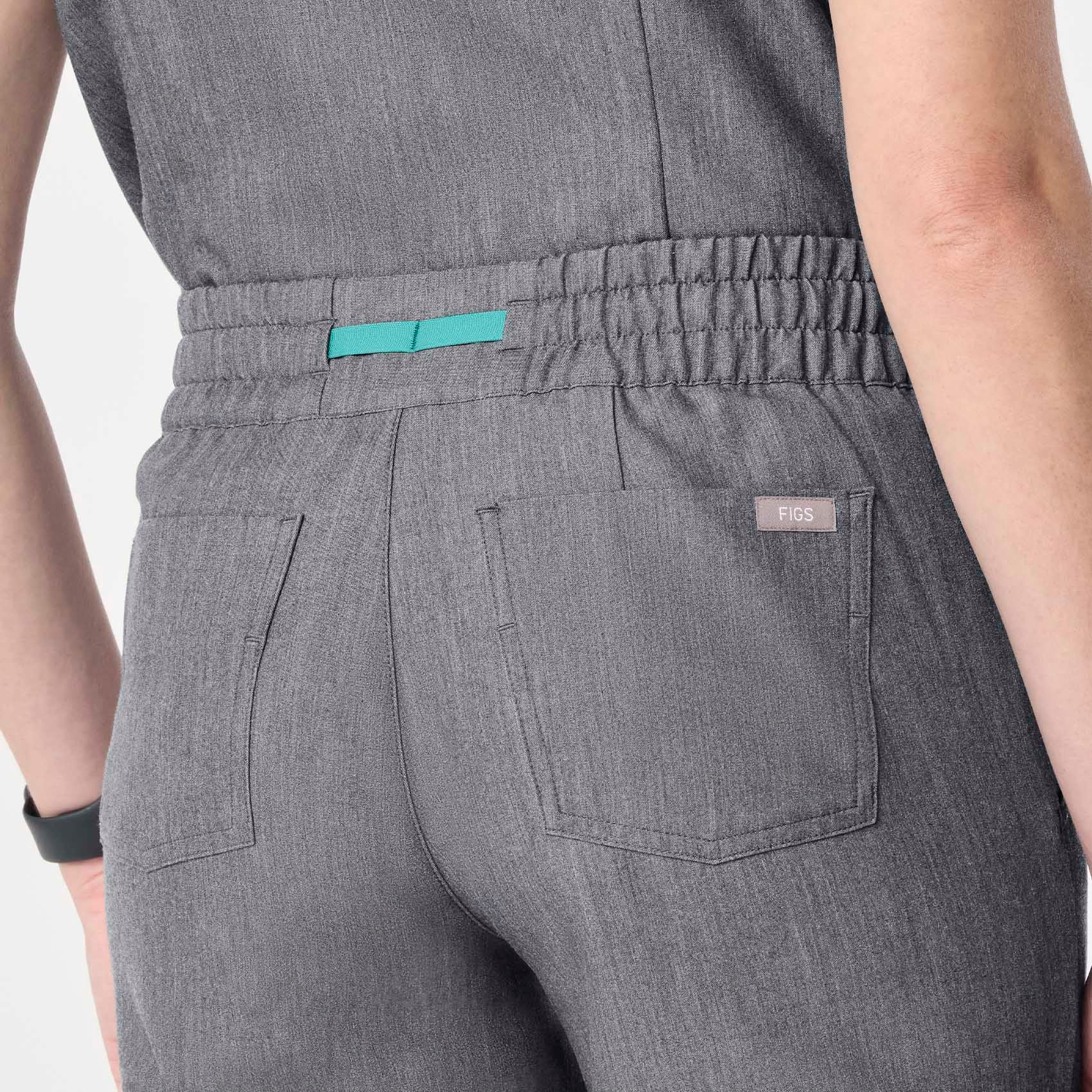 15863-women-s-graphite-uman-relaxed-petite-jogger-scrub-pant-5.jpg women's Graphite Uman Relaxed - Petite Jogger Scrub Pant