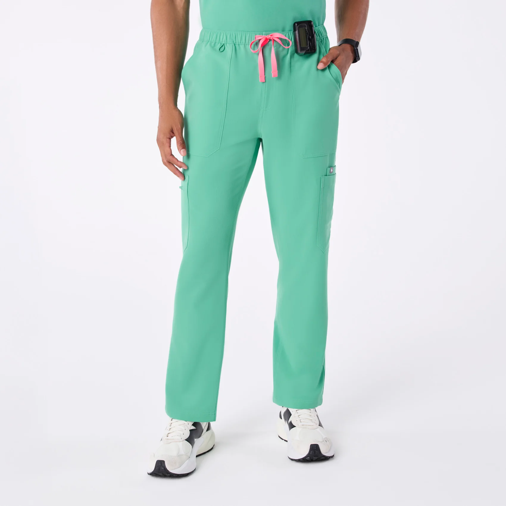 17006-men-s-surgical-green-cairo-short-cargo-scrub-panttm-1.webp men's Surgical Green Cairo - Short Cargo Scrub Pant™