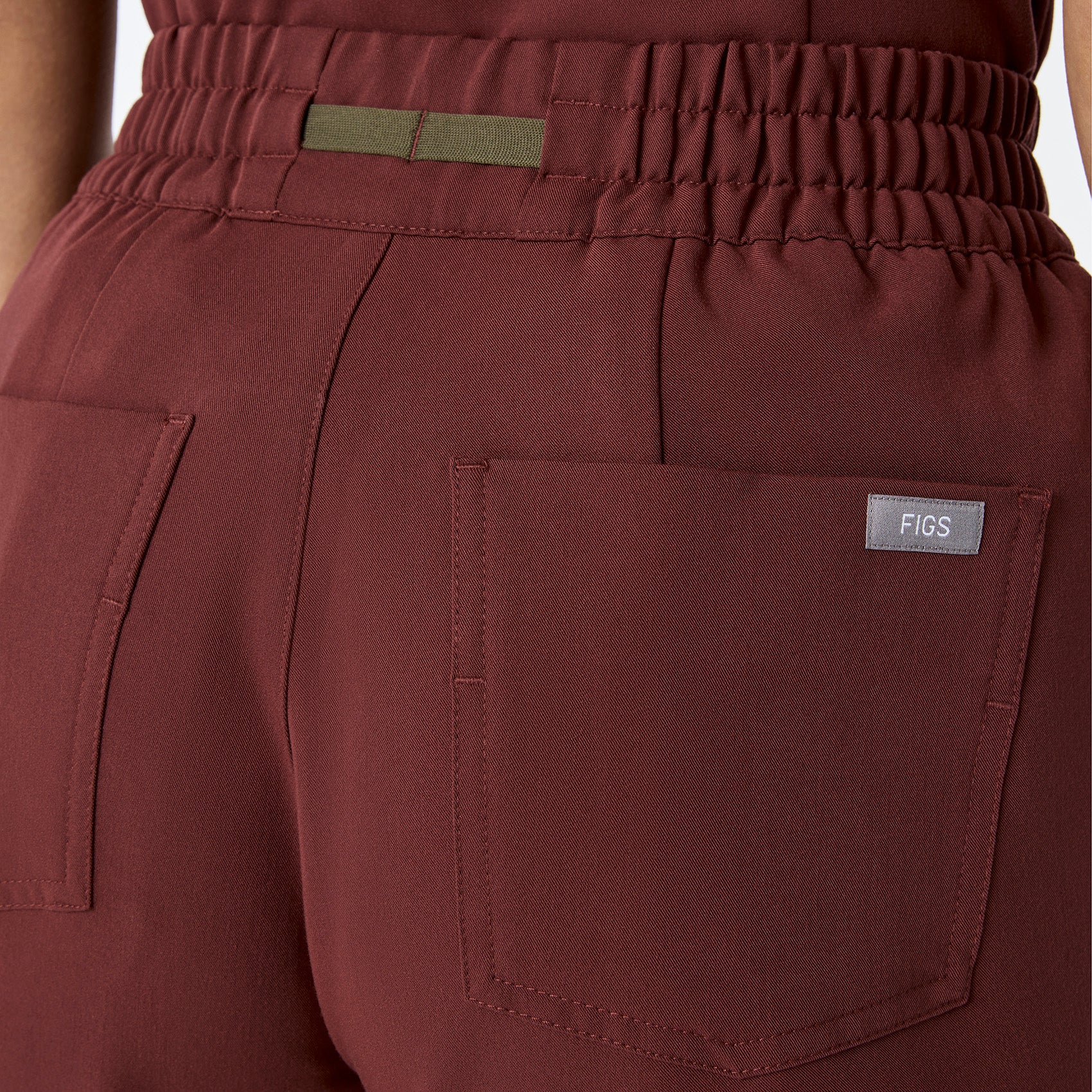 women's Walnut High Waisted Uman Relaxed - Petite Jogger Scrub Pant