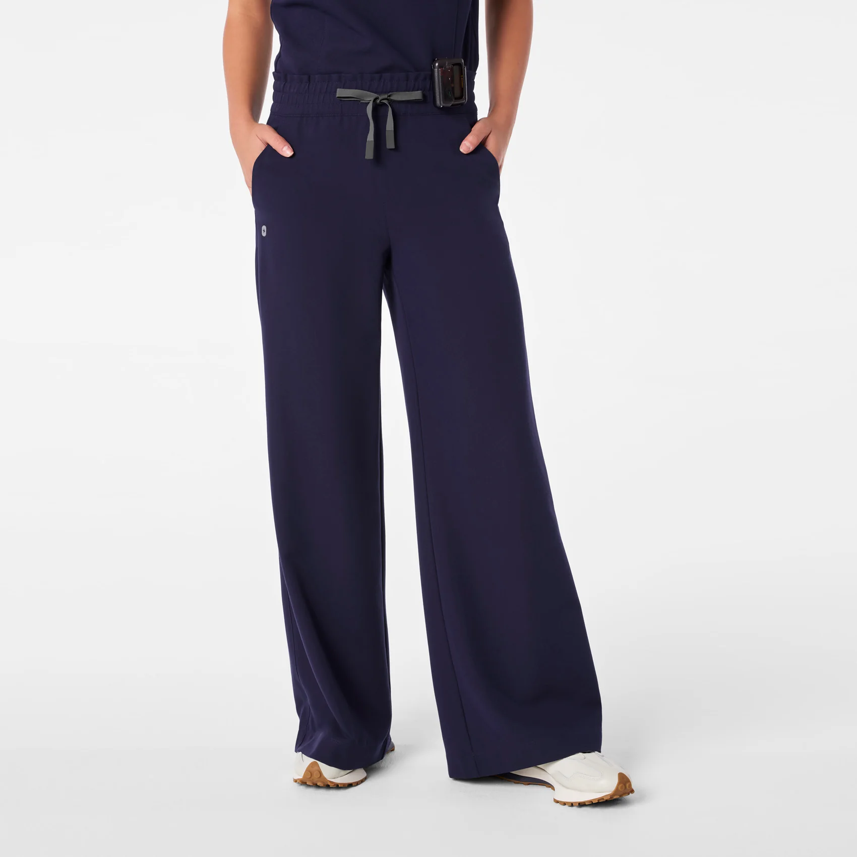 17579-women-s-navy-high-waisted-allison-ultra-wide-leg-tall-scrub-pant-1.webp women's Navy High Waisted Allison Ultra Wide Leg - Tall Scrub Pant