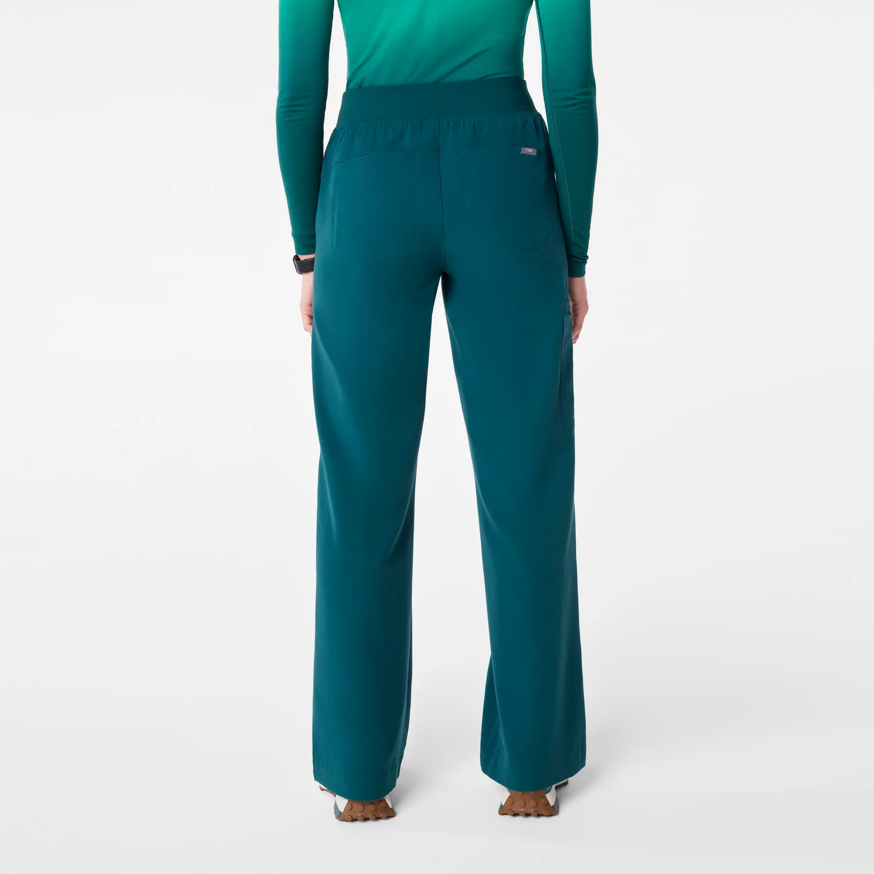 17602-women-s-caribbean-blue-high-waisted-isabel-wide-leg-tall-scrub-pant-4.webp women's Caribbean Blue High Waisted Isabel Wide Leg - Tall Scrub Pant