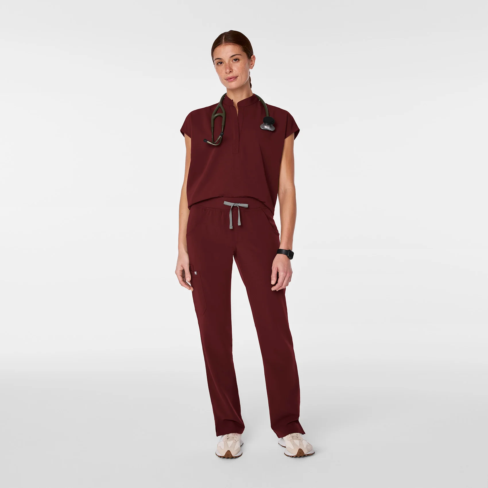 1808-women-s-burgundy-rafaelatm-oversized-scrub-top-2.webp Women's Burgundy Rafaela™ - Oversized Scrub Top