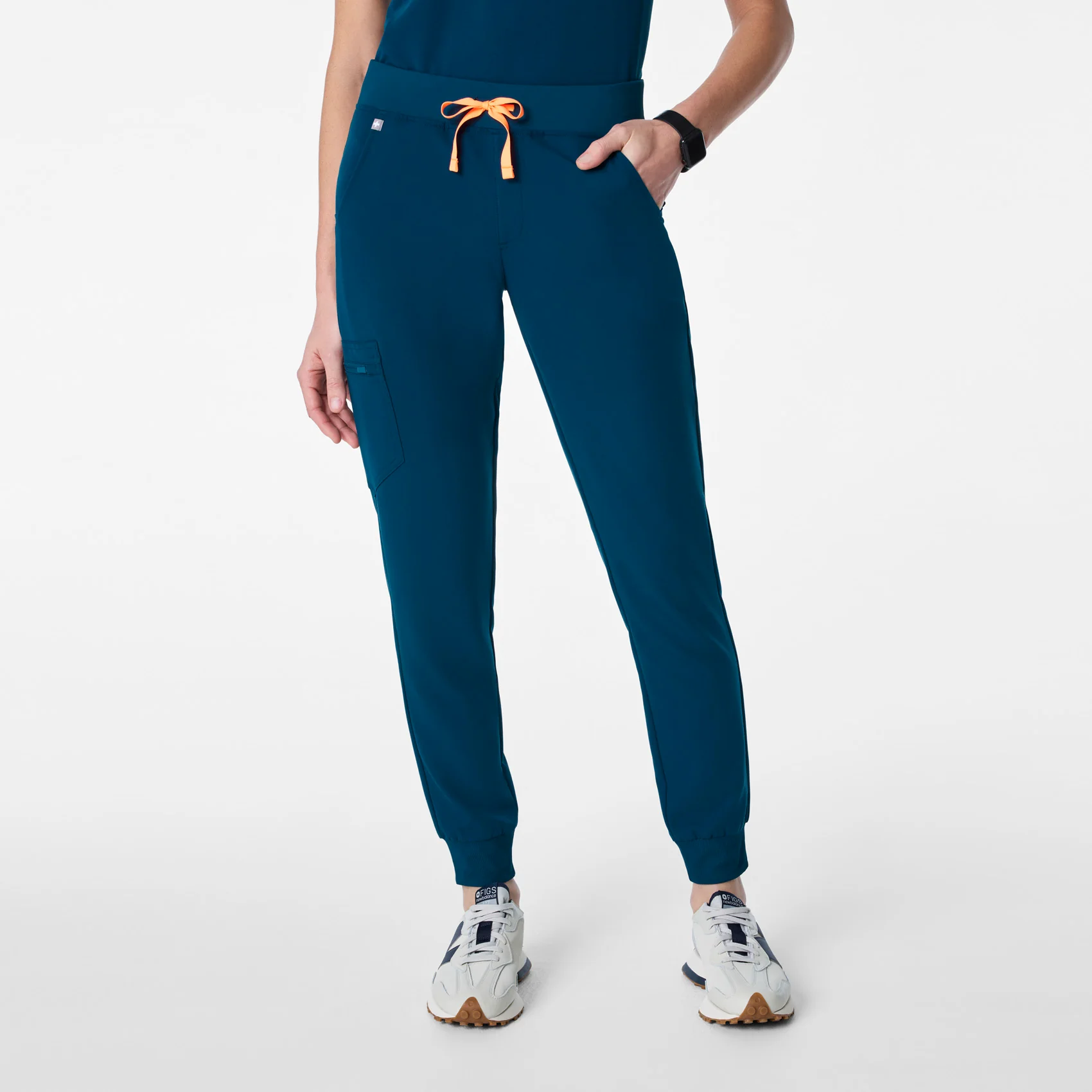 women's Deep Reef Zamora - Petite Jogger Scrub Pant™