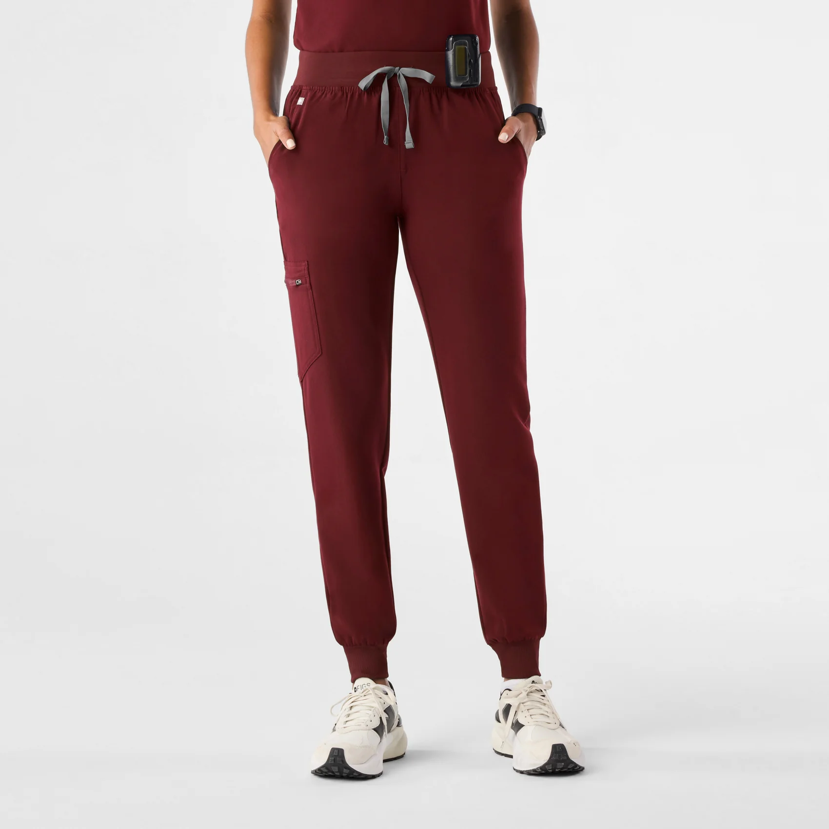 Women's Burgundy Zamora™ - Jogger Scrub Pants