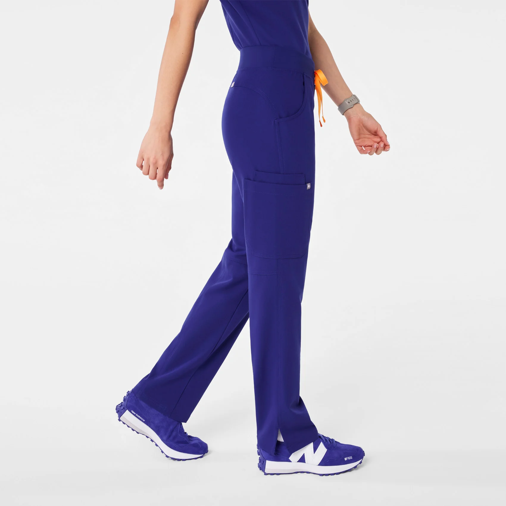 20904-women-s-deep-royal-blue-kade-petite-cargo-scrub-panttm-3.webp women's Deep Royal Blue Kade - Petite Cargo Scrub Pant™