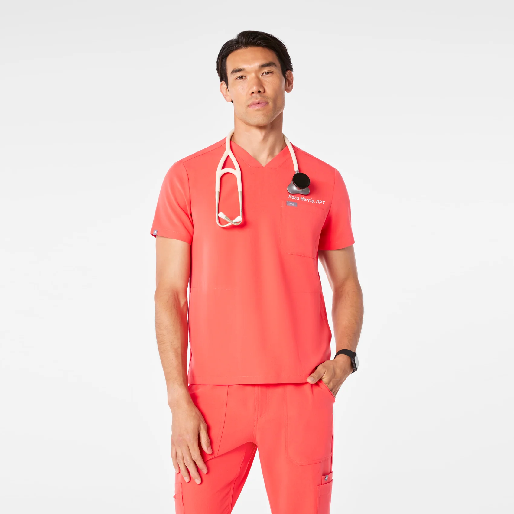 21468-men-s-fireside-chisec-three-pocket-scrub-toptm-1.webp men's Fireside Chisec - Three-Pocket Scrub Top™