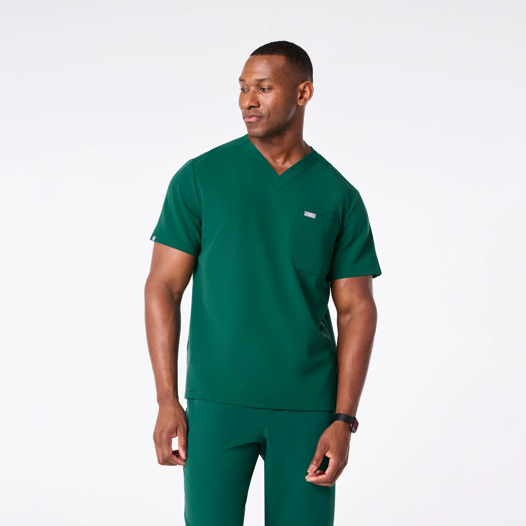 22394-men-s-hunter-green-leon-three-pocket-scrub-toptm-1.webp men's Hunter Green Leon - Three-Pocket Scrub Top™