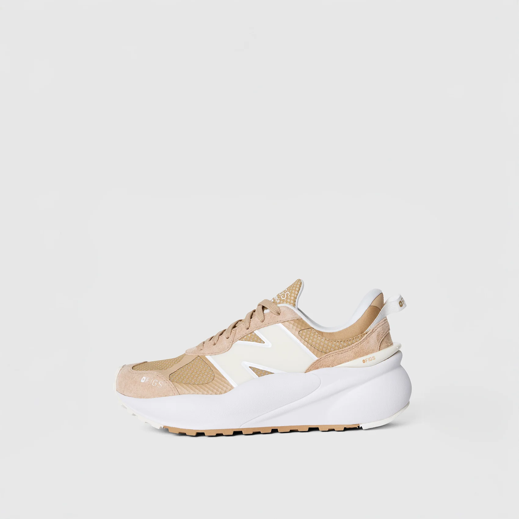 23503-unisex-terrain-figs-new-balance-3447-3.webp unisex Terrain FIGS | New Balance 3447