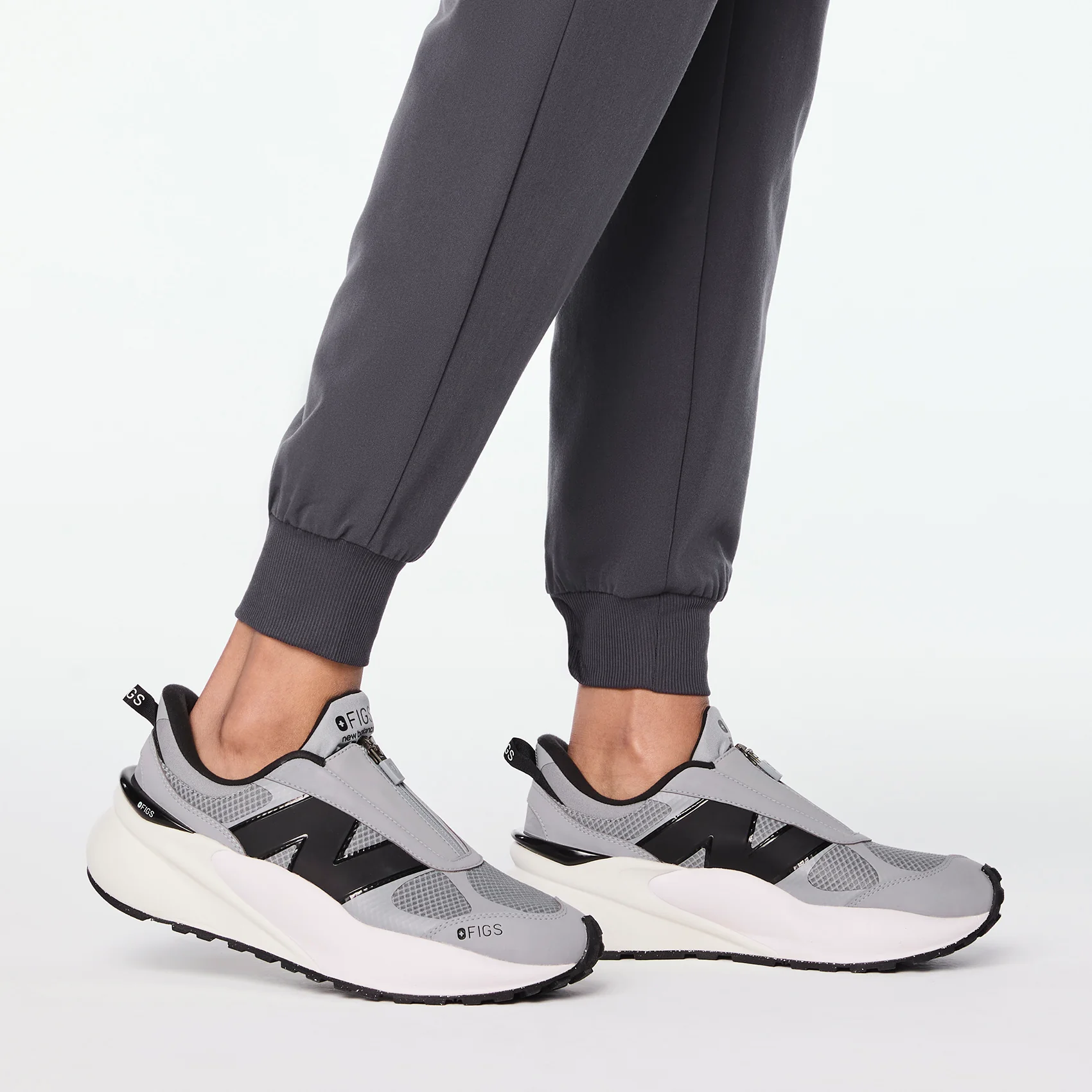 unisex Graphite FIGS | New Balance 3447 Zip