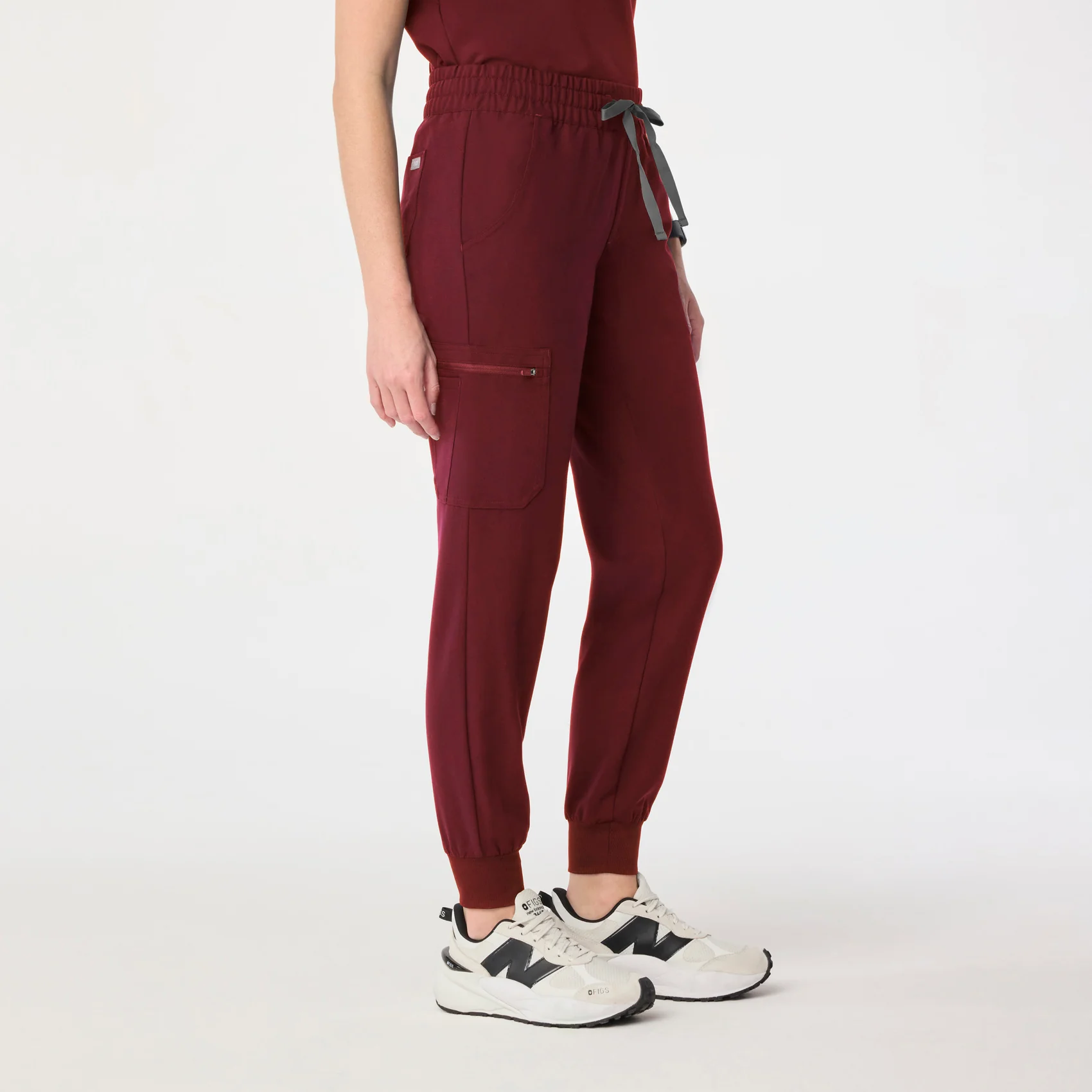 2409-women-s-burgundy-uman-relaxed-jogger-scrub-pant-3.webp women's Burgundy Uman Relaxed - Jogger Scrub Pant