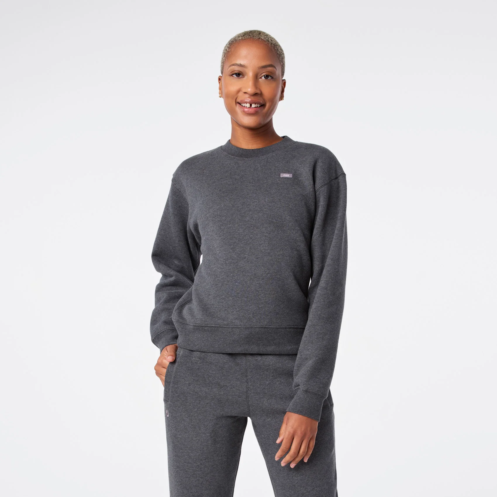 24493-women-s-charcoal-heather-grey-off-shift-relaxed-crewneck-sweatshirttm-1.webp women's Charcoal Heather Grey Off-Shift Relaxed - Crewneck Sweatshirt™