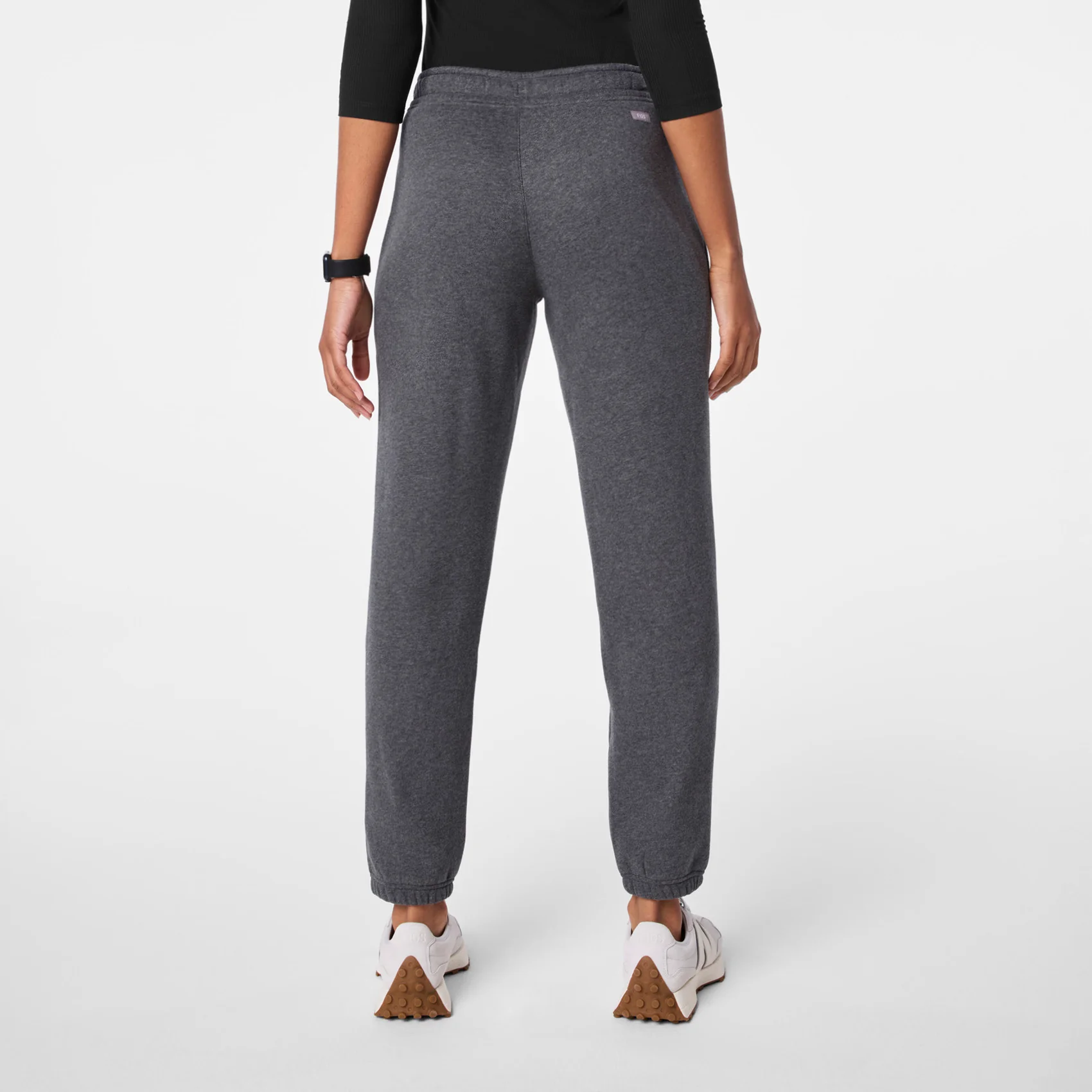 24632-women-s-charcoal-heather-grey-off-shift-relaxed-jogger-sweatpanttm-4.webp women's Charcoal Heather Grey Off-Shift Relaxed - Jogger Sweatpant™