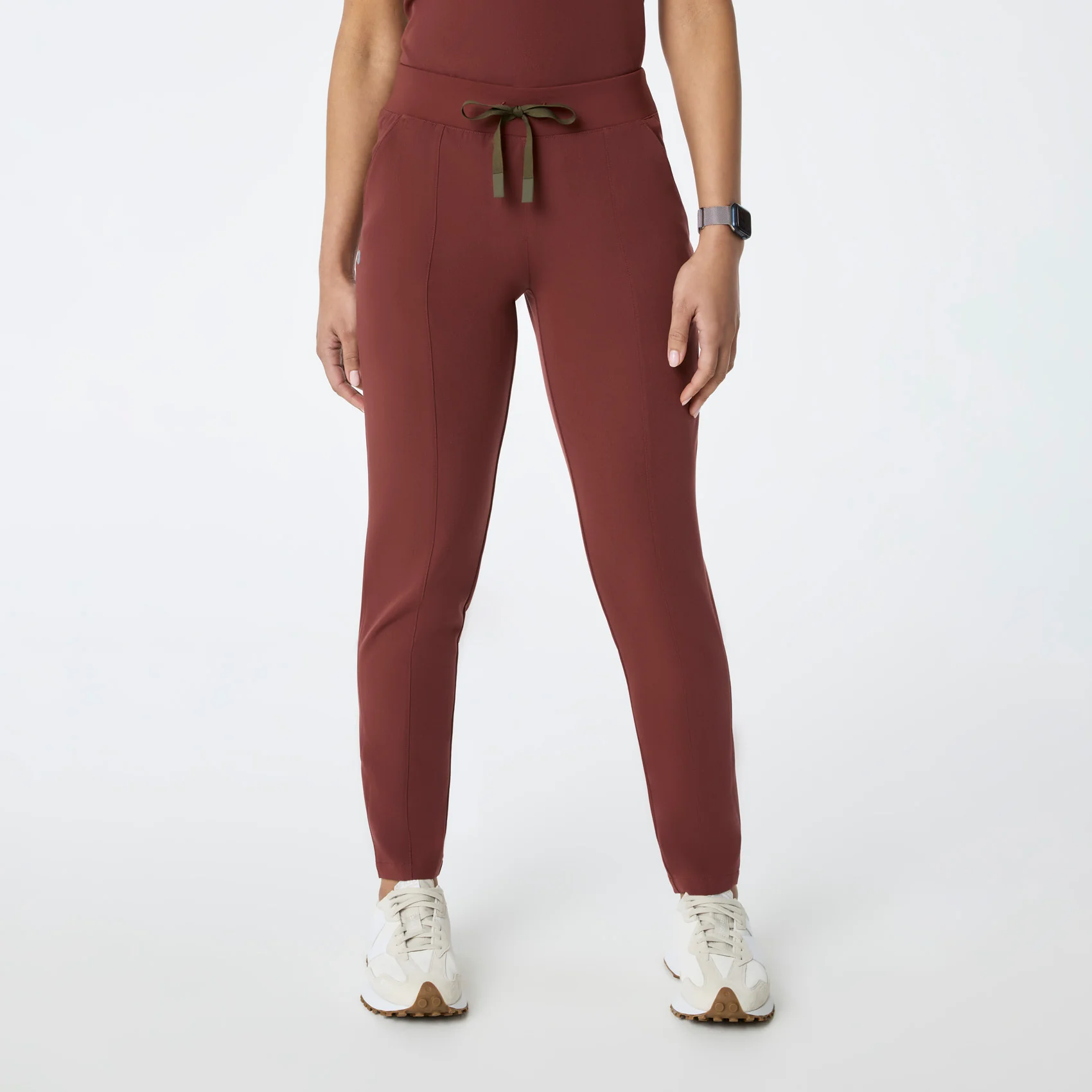 women's Walnut Victoria Slim Tapered - Petite Scrub Pant