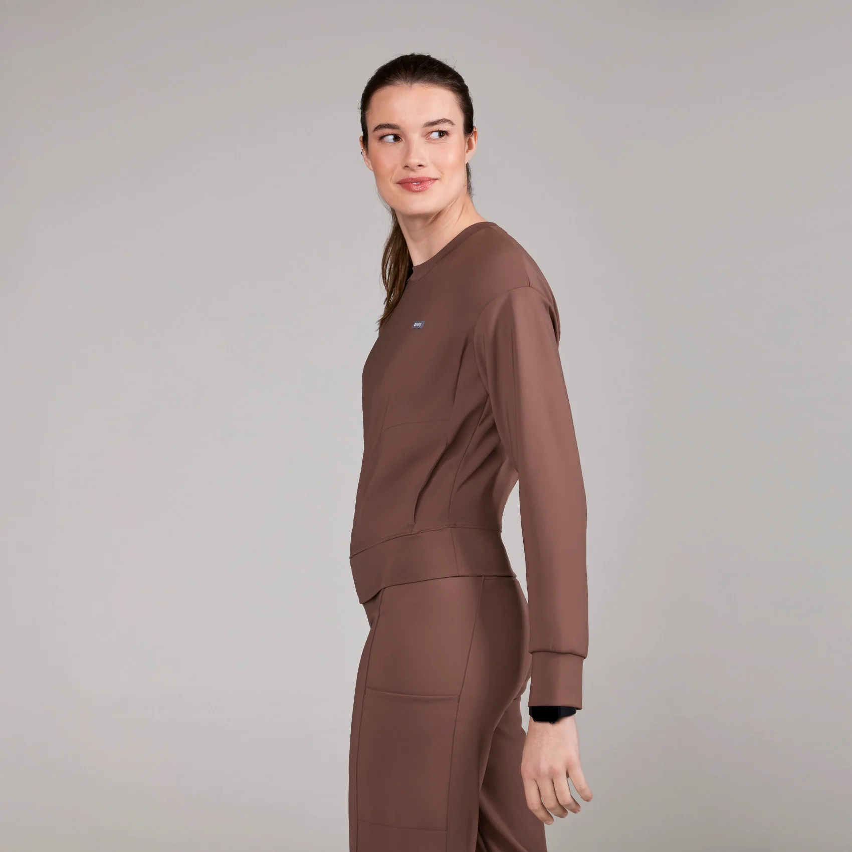 24728-women-s-cedar-cornelia-formx-crewneck-scrub-toptm-3.webp women's Cedar Cornelia FORMx Crewneck - Scrub Top™