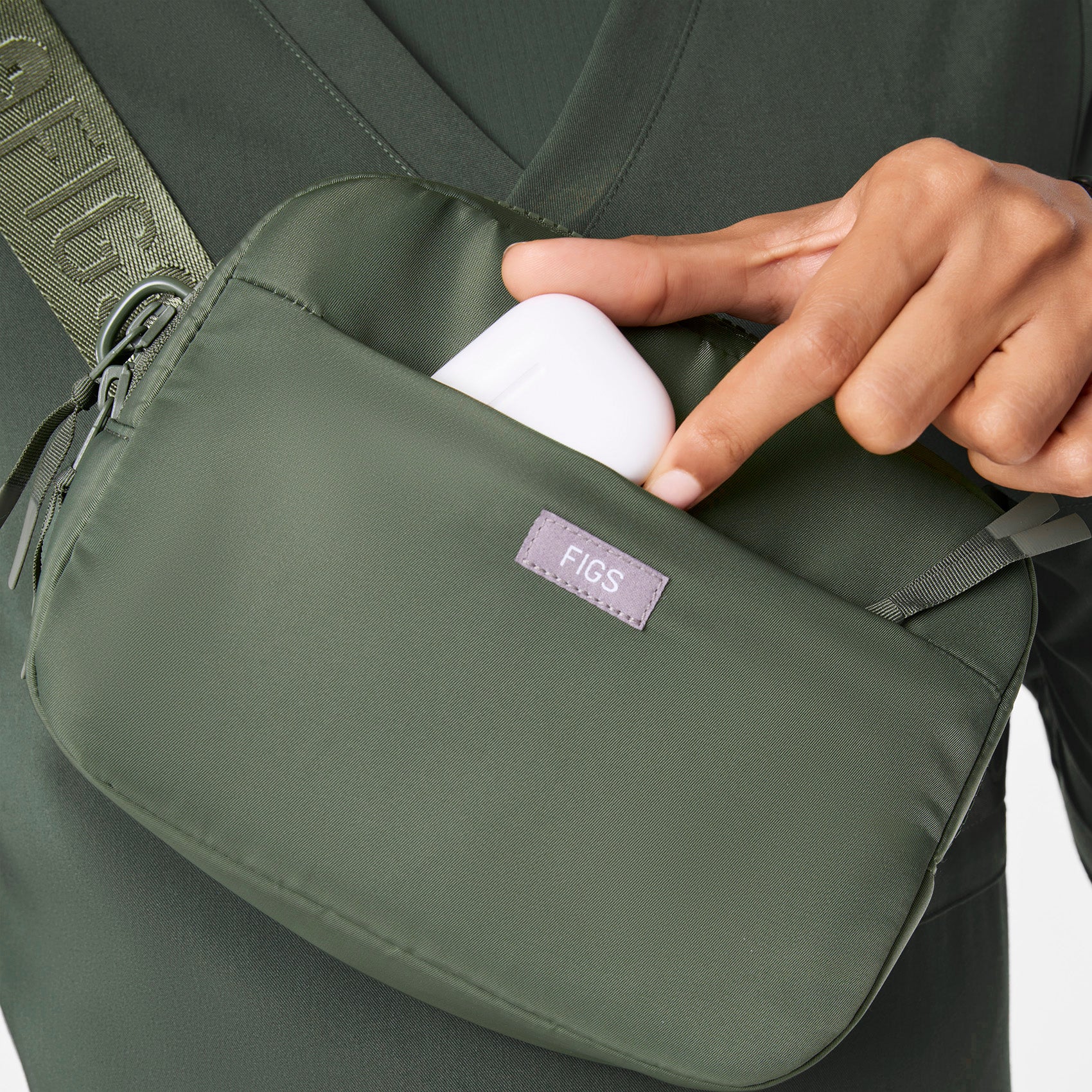 24821-moss-the-shift-belt-bag-4.jpg Moss The Shift Belt Bag