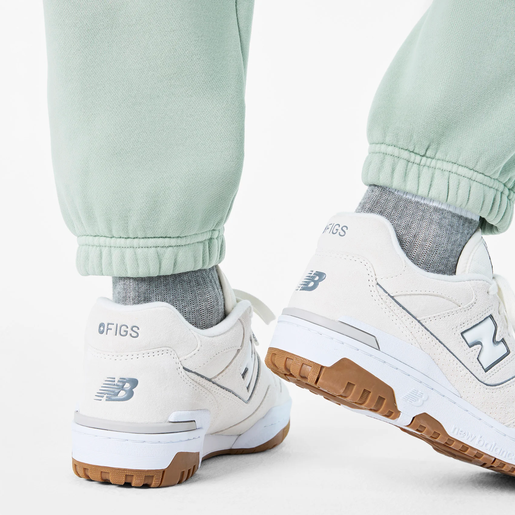 unisex Cream/Optic White FIGS | New Balance 550