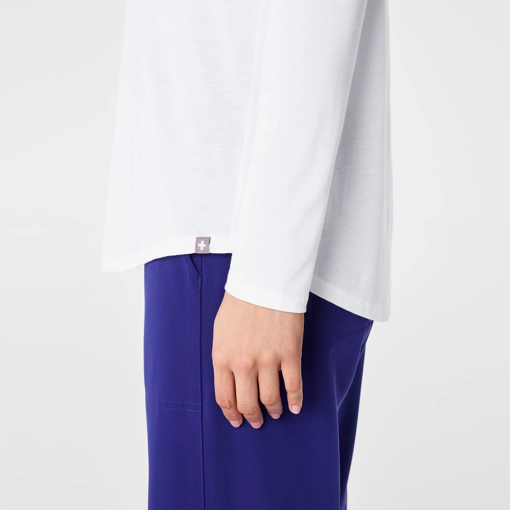 25336-women-s-optic-white-100-awesome-supersoft-longsleeve-underscrub-7.webp women's Optic White 100% Awesome Supersoft - Longsleeve Underscrub