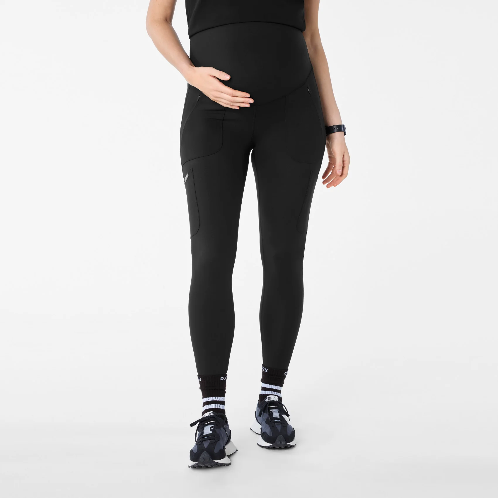 25425-women-s-black-ashland-maternity-scrubleggingtm-1.webp women's Black Ashland - Maternity ScrubLegging™