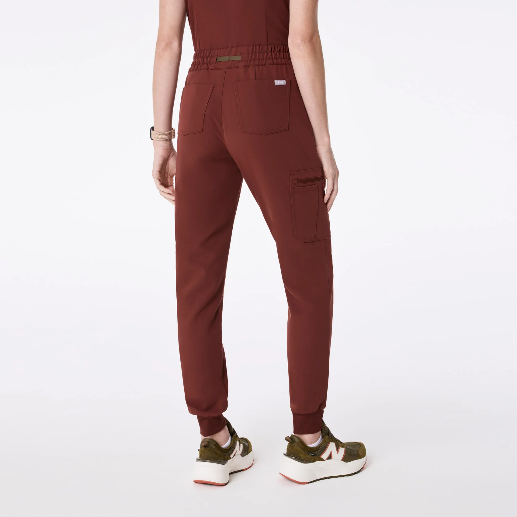 women's Walnut Uman Relaxed - Tall Jogger Scrub Pant