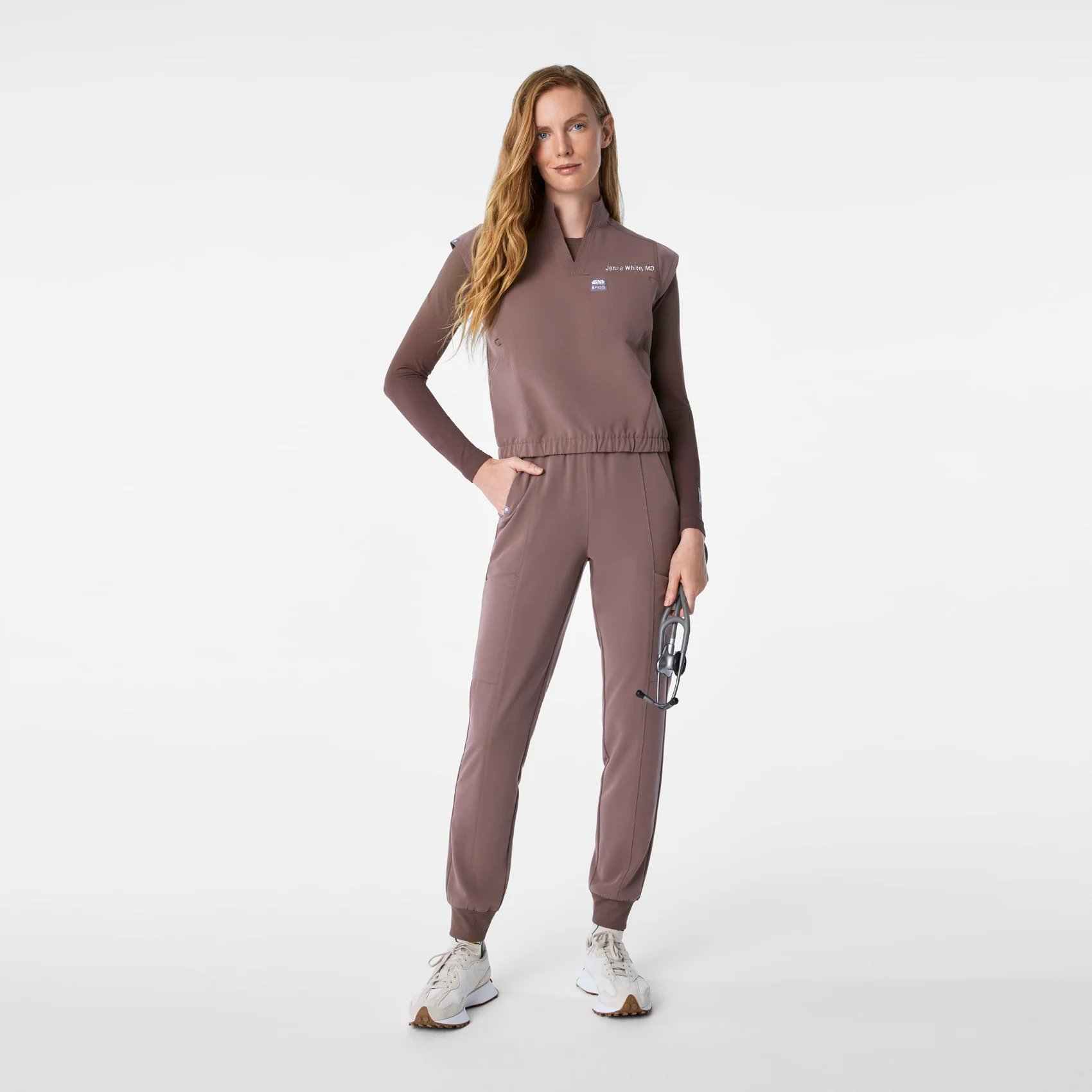 25745-women-s-ombre-smokey-taupe-star-warstm-figs-salta-seamless-longsleeve-underscrub-6.webp women's Ombre Smokey Taupe STAR WARS™ | FIGS Salta Seamless - Longsleeve Underscrub