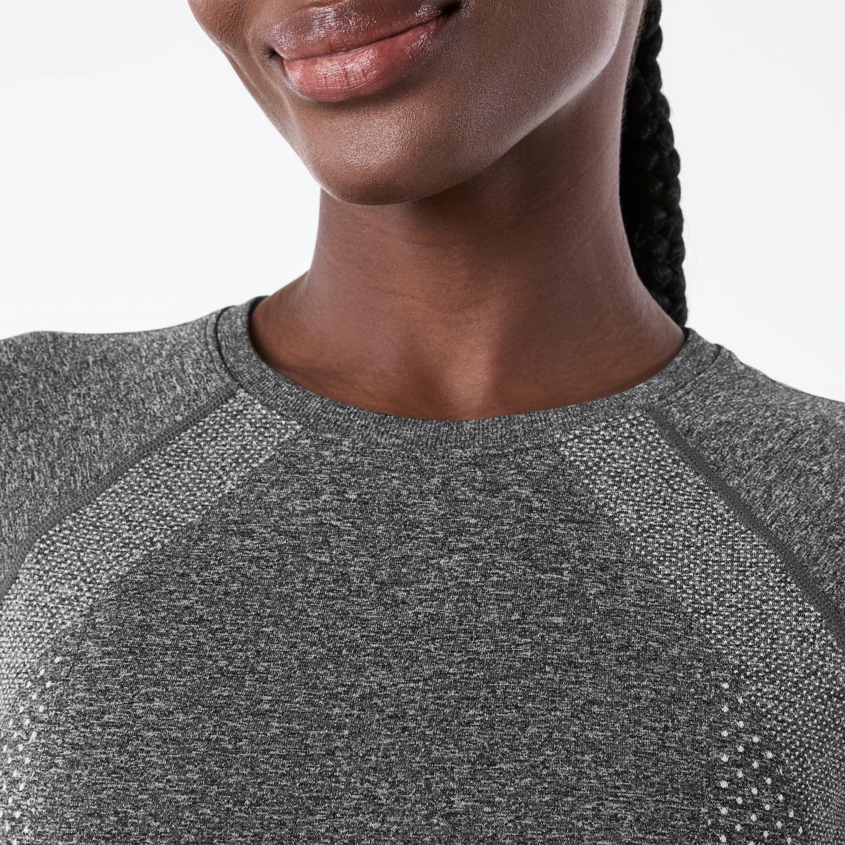 2660-women-s-graphite-salta-seamless-cropped-longsleeve-underscrub-6.jpg women's Graphite Salta Seamless Cropped - Longsleeve Underscrub