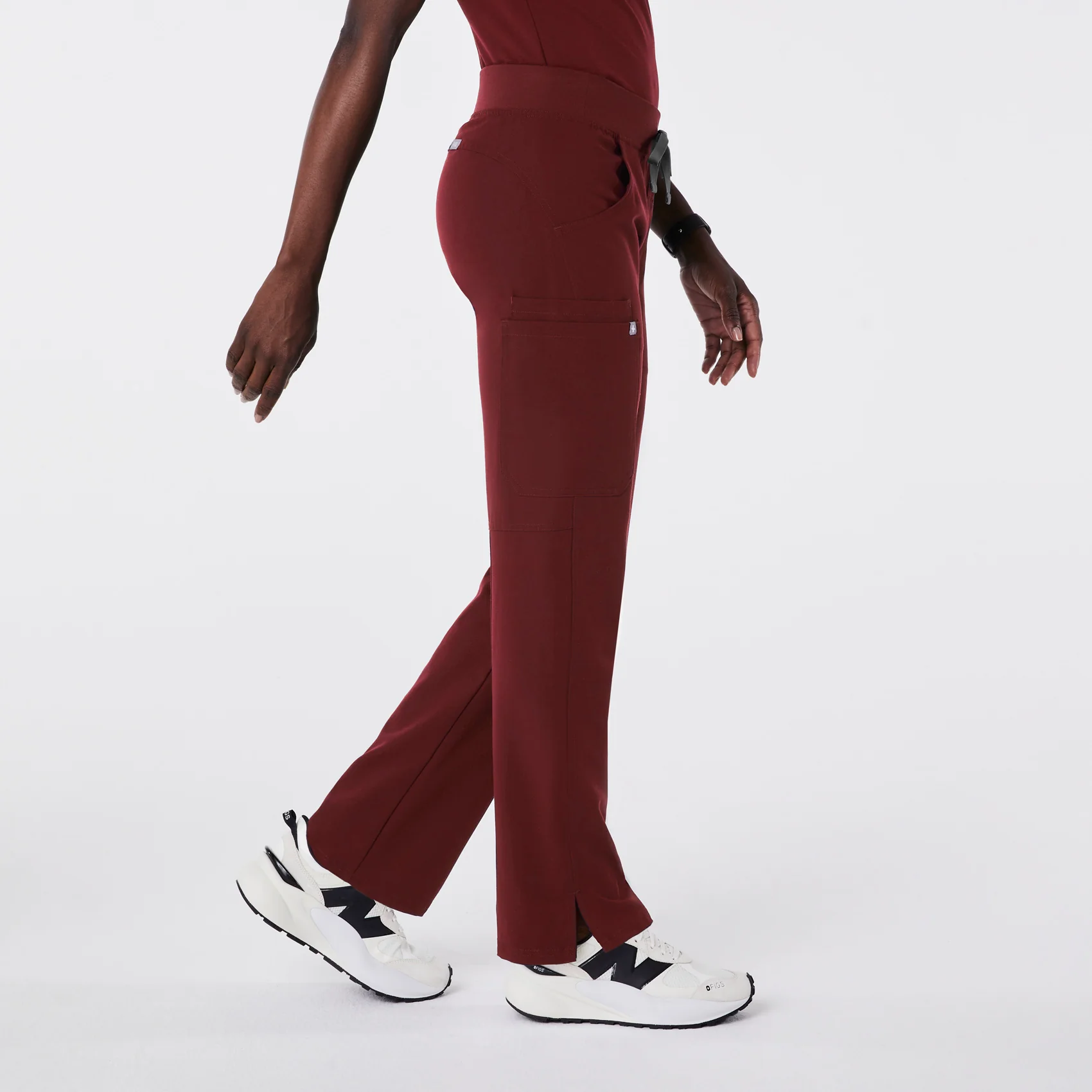 2931-women-s-burgundy-kadetm-petite-cargo-scrub-pants-3.webp Women's Burgundy Kade™ - Petite Cargo Scrub Pants