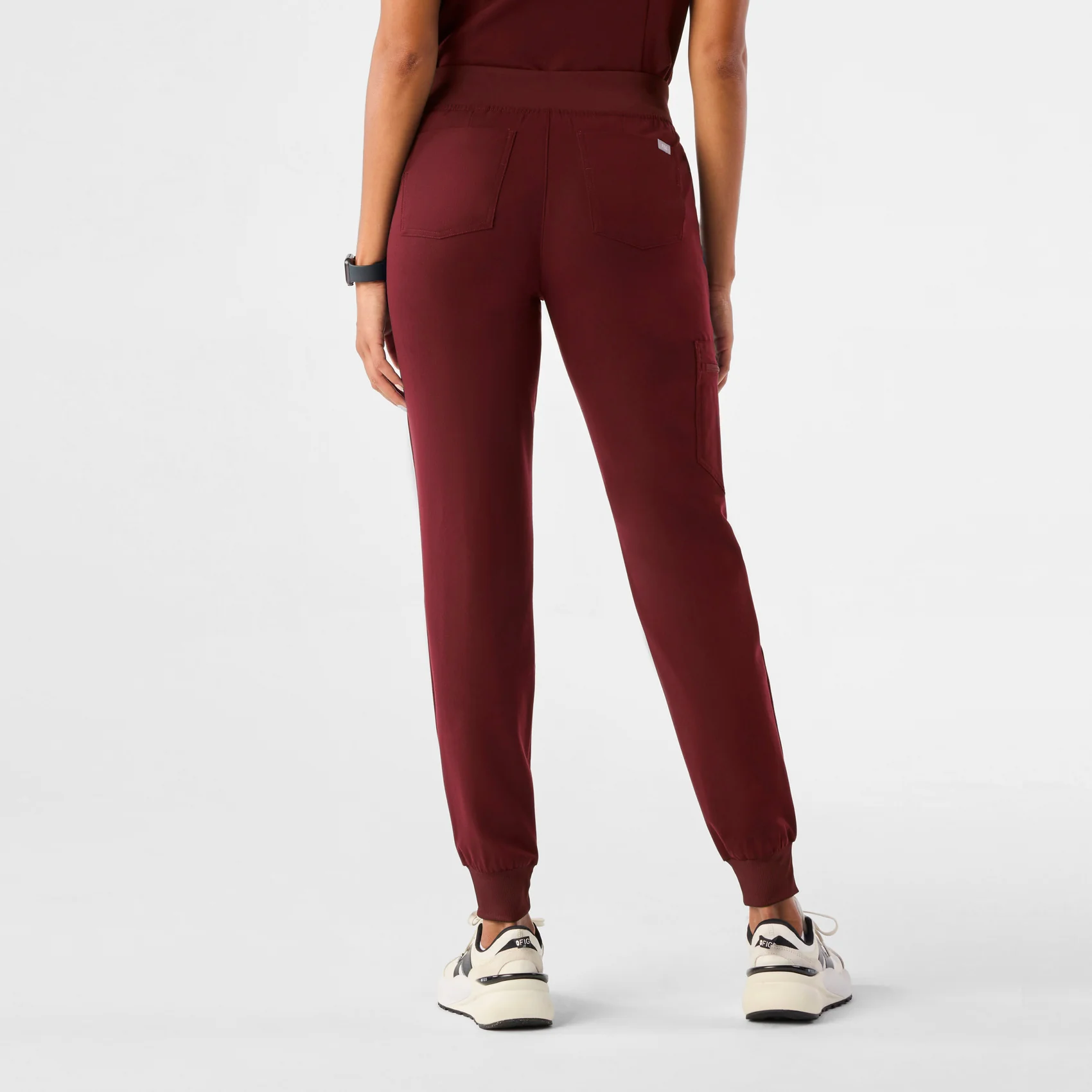 3063-women-s-burgundy-zamoratm-petite-jogger-scrub-pants-4.webp Women's Burgundy Zamora™ - Petite Jogger Scrub Pants