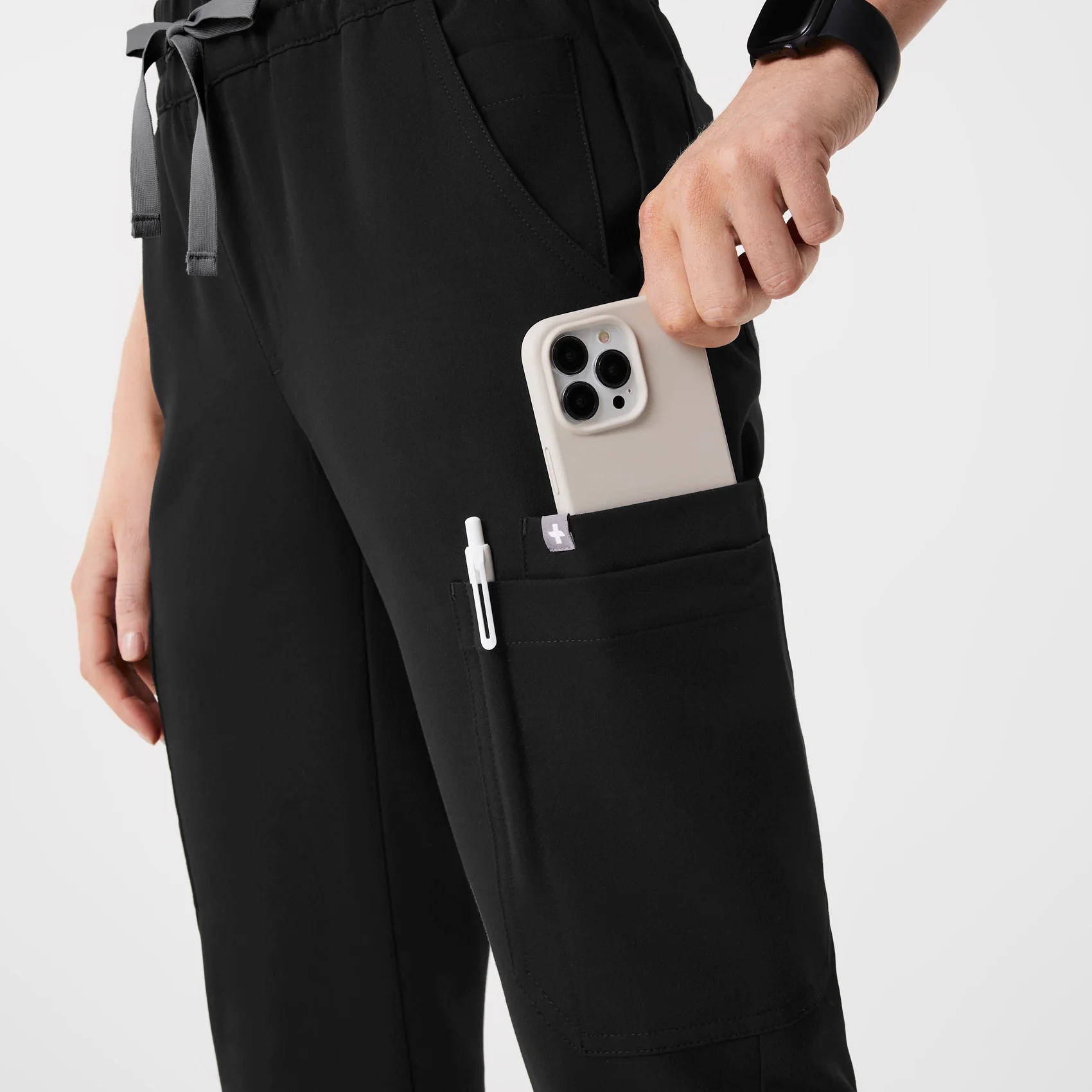 women's Black Uman Relaxed - Petite Jogger Scrub Pants