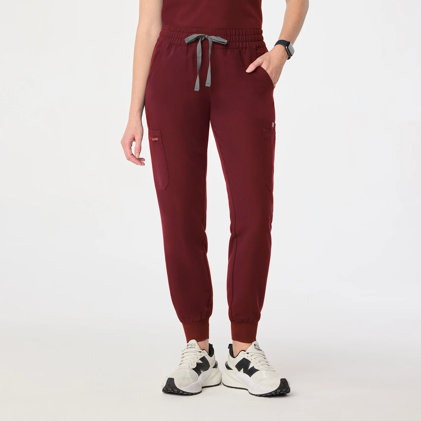 4918-women-s-burgundy-uman-relaxed-petite-jogger-scrub-pant-1.webp women's Burgundy Uman Relaxed - Petite Jogger Scrub Pant