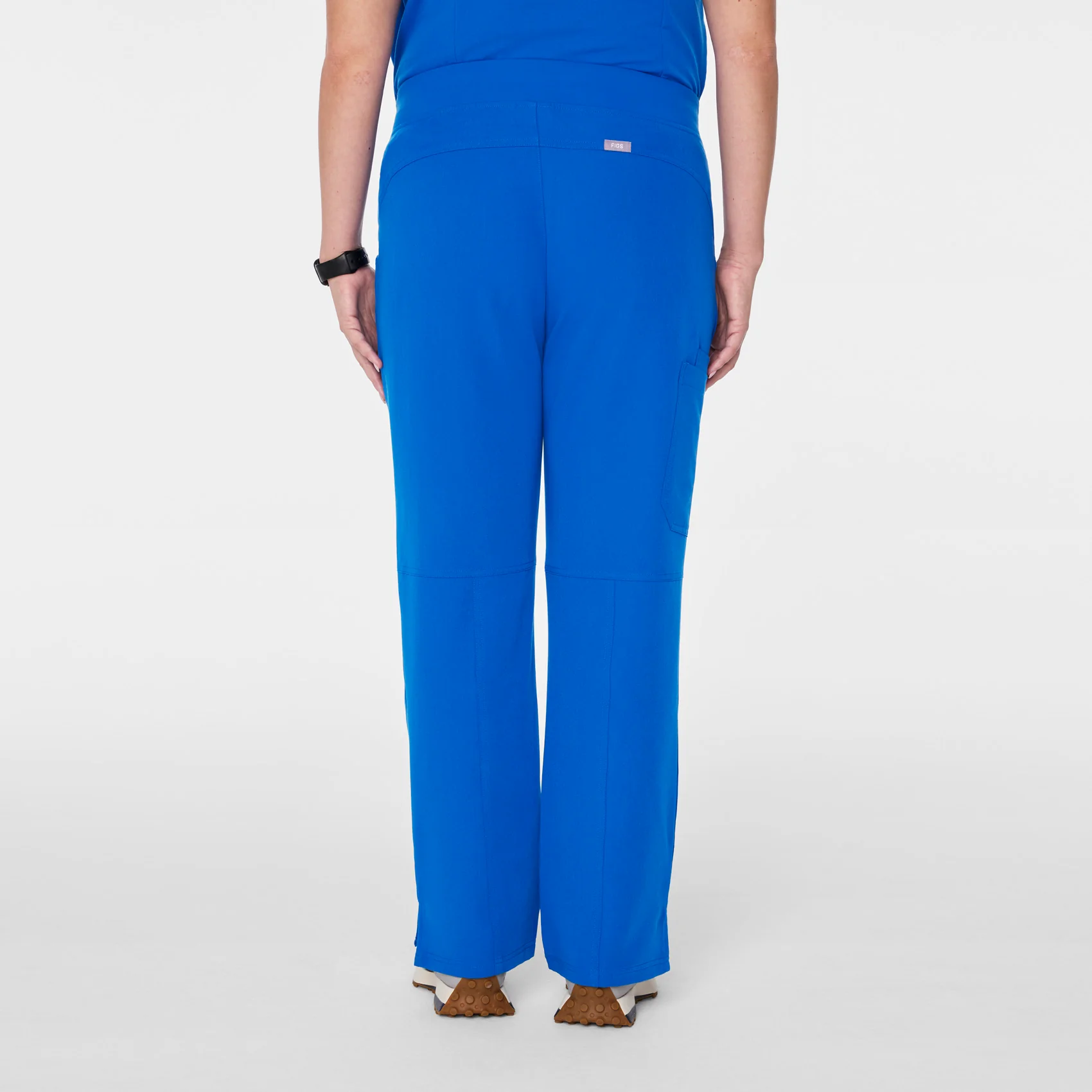 5587-women-s-royal-blue-kadetm-cargo-scrub-pants-4.webp Women's Royal Blue Kade™ - Cargo Scrub Pants
