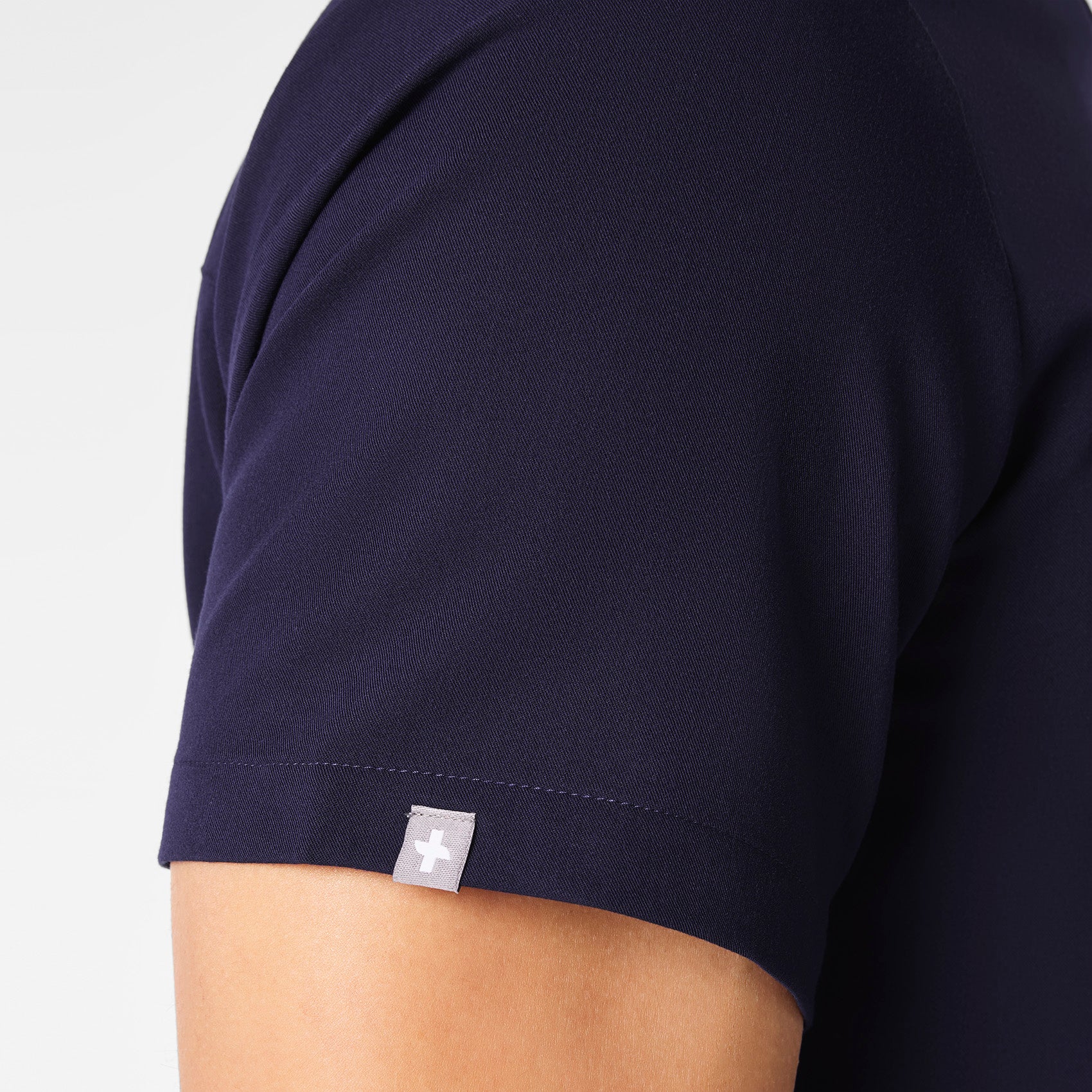 6292-men-s-navy-surrey-v-neck-scrub-top-6.jpg men's Navy Surrey - V-Neck Scrub Top
