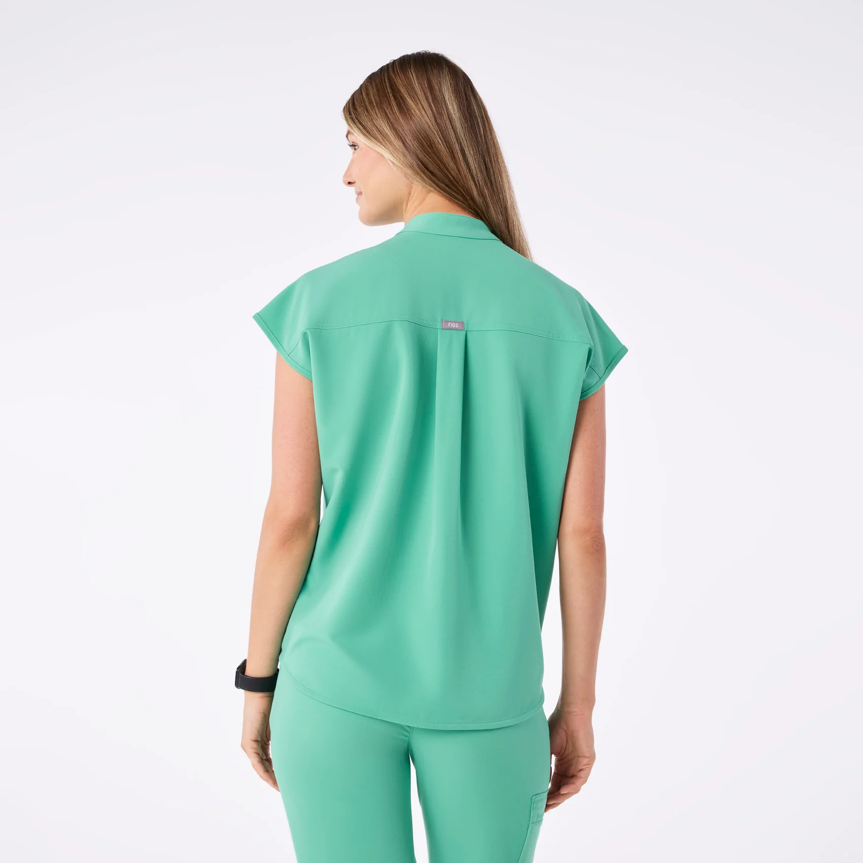 7661-women-s-surgical-green-rafaela-oversized-scrub-toptm-4.webp women's Surgical Green Rafaela - Oversized Scrub Top™