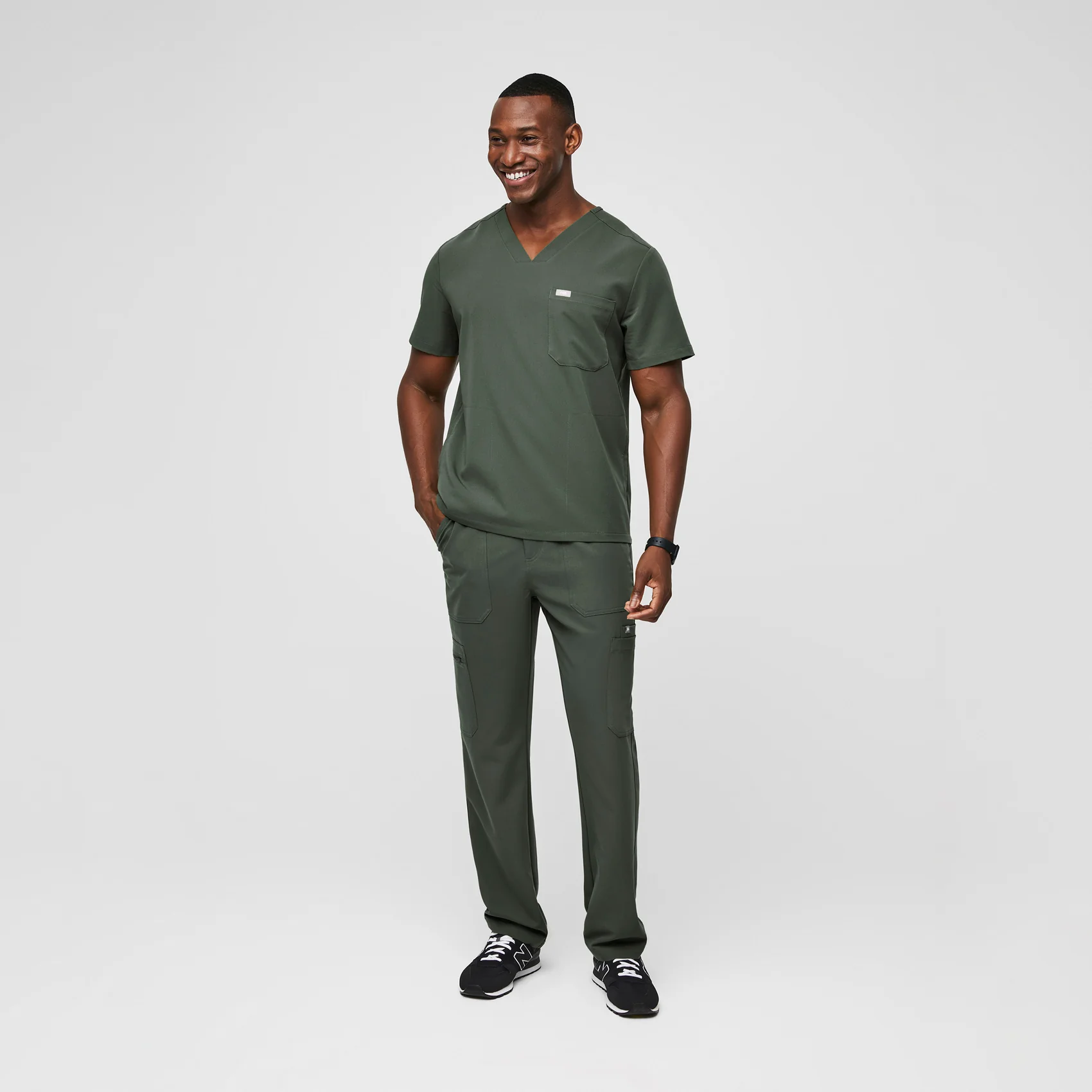 7919-men-s-moss-chisectm-three-pocket-scrub-top-8.webp Men's Moss Chisec™ - Three-Pocket Scrub Top