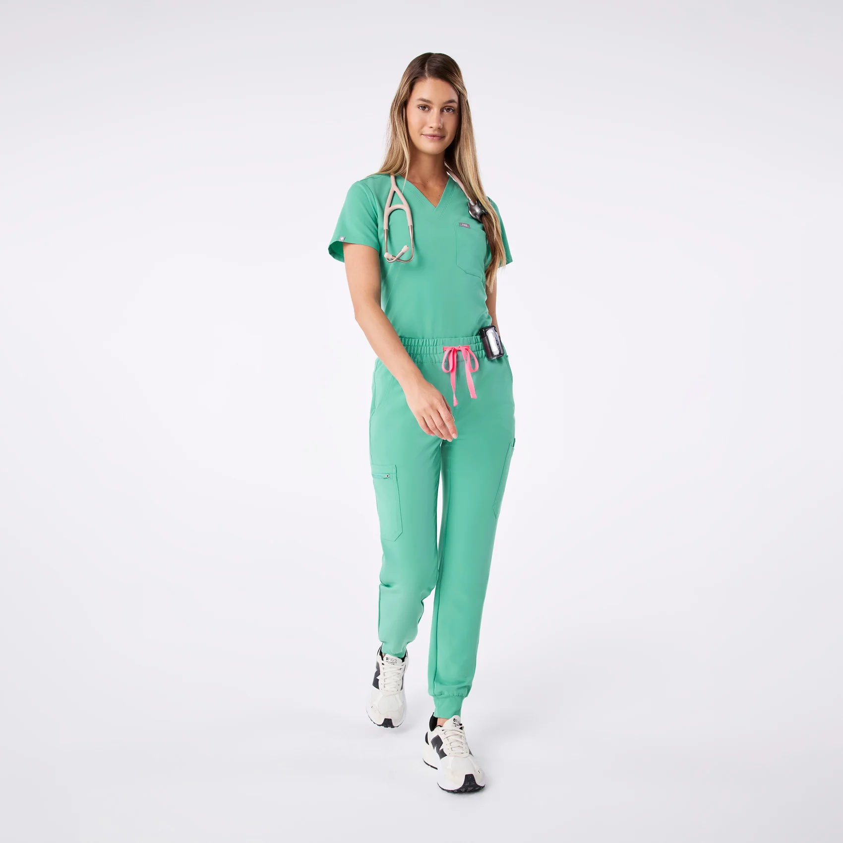 8735-women-s-surgical-green-uman-relaxed-jogger-scrub-pant-2.webp women's Surgical Green Uman Relaxed - Jogger Scrub Pant
