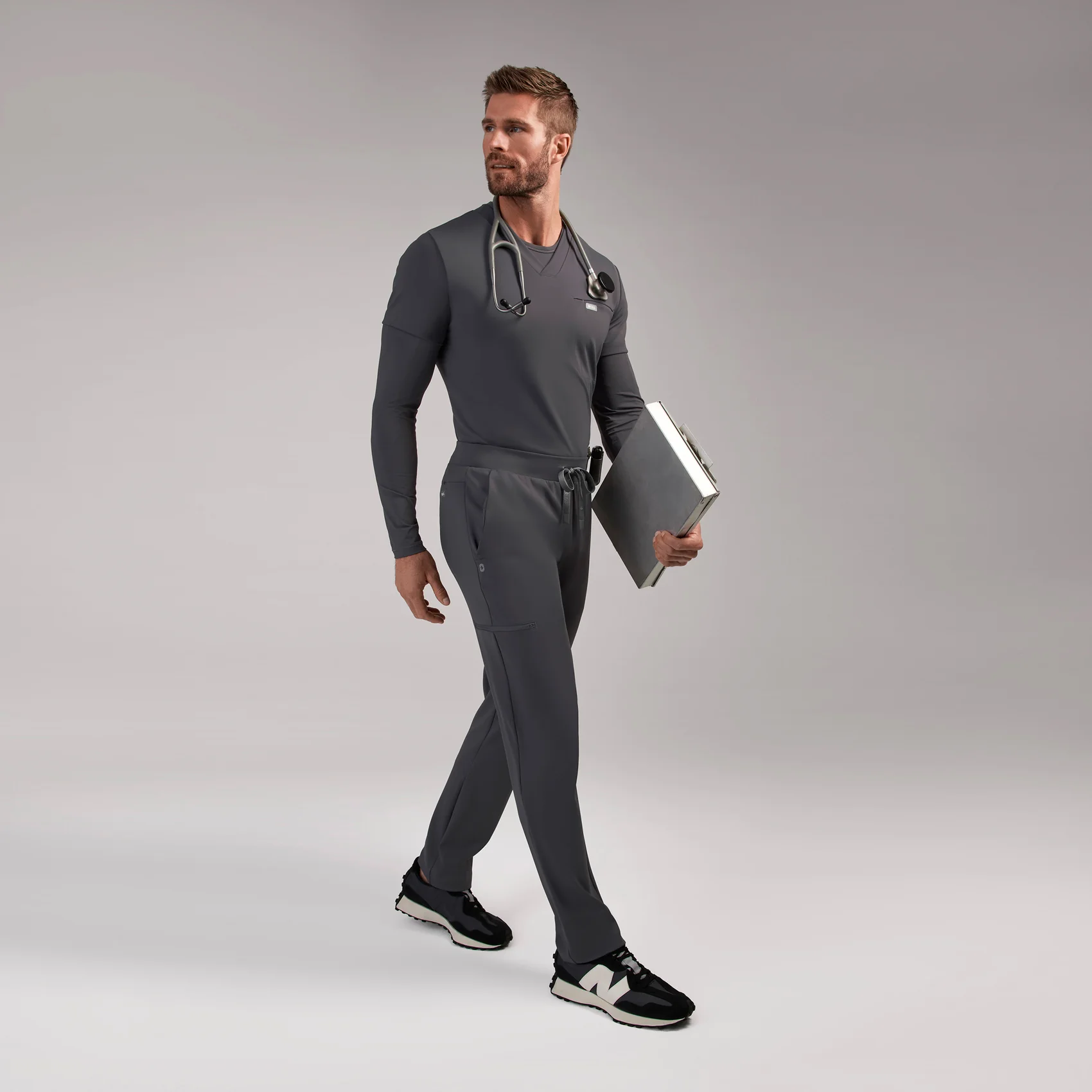 9060-men-s-charcoal-norris-formx-straight-leg-scrub-panttm-2.webp men's Charcoal Norris FORMx Straight Leg - Scrub Pant™