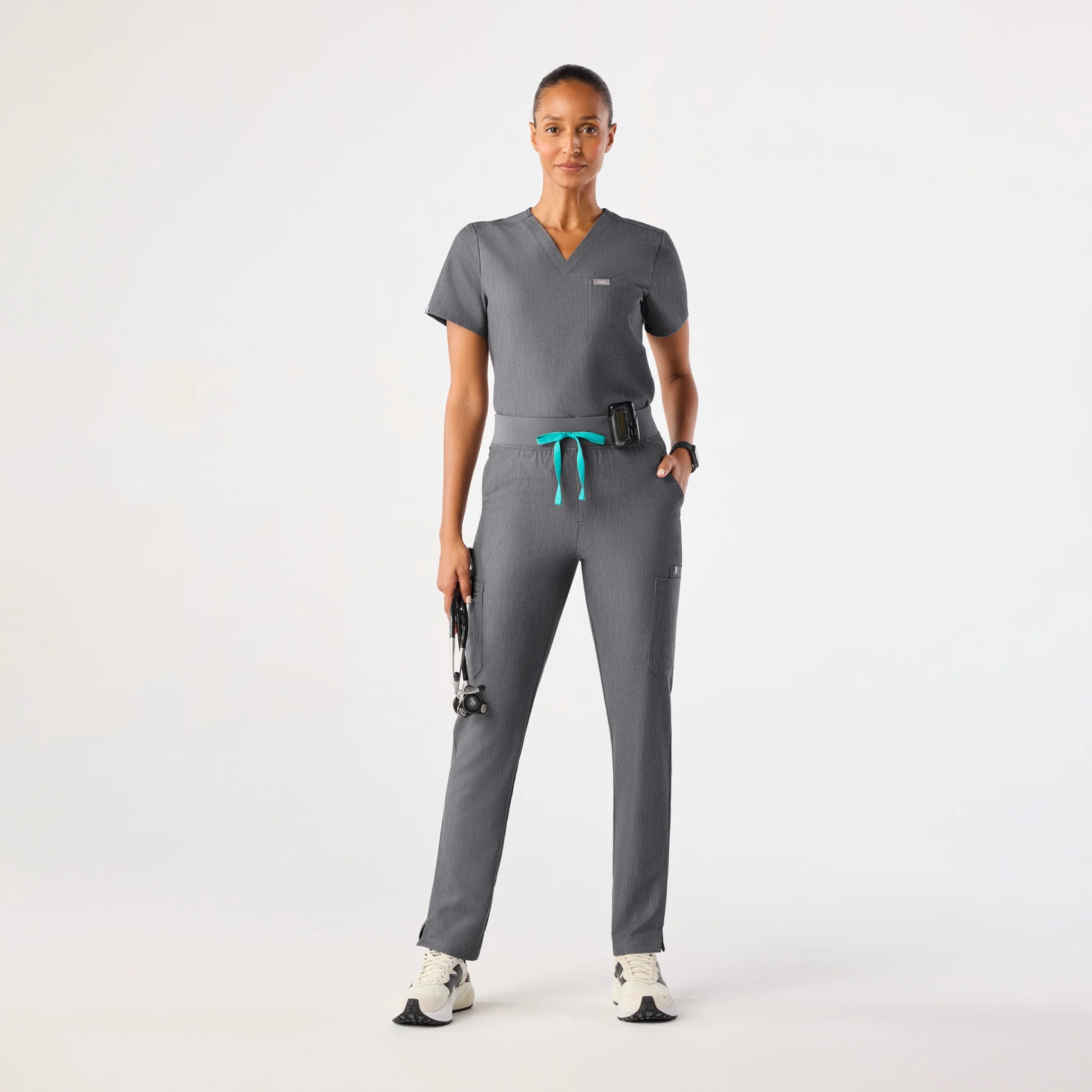 9627-women-s-graphite-yolatm-high-waisted-2.0-skinny-scrub-pants-3.webp women's Graphite Yola™ High Waisted 2.0 - Skinny Scrub Pants