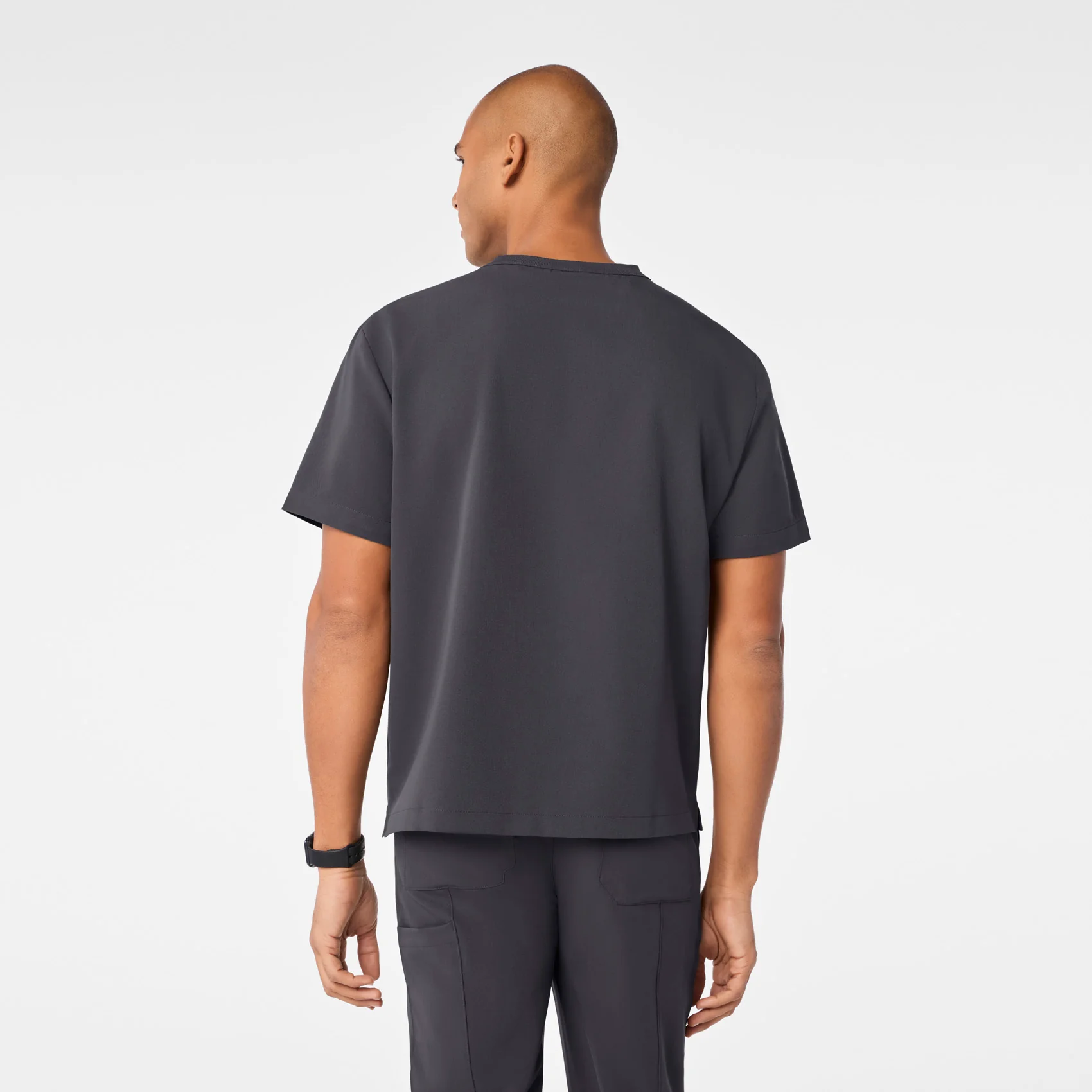 9784-men-s-charcoal-easton-relaxed-crewneck-scrub-top-4.webp men's Charcoal Easton Relaxed - Crewneck Scrub Top
